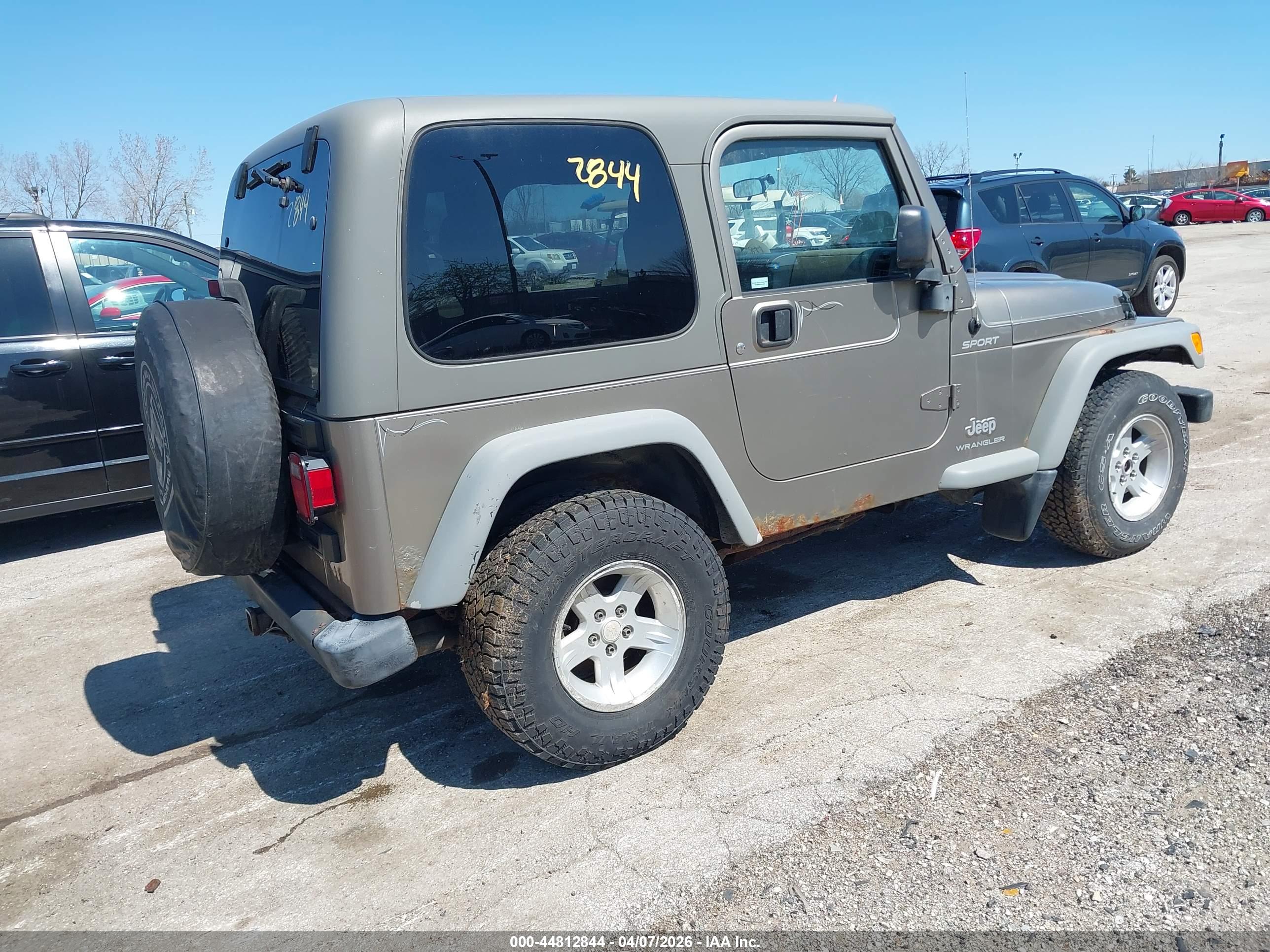 JEEP WRANGLER image 4