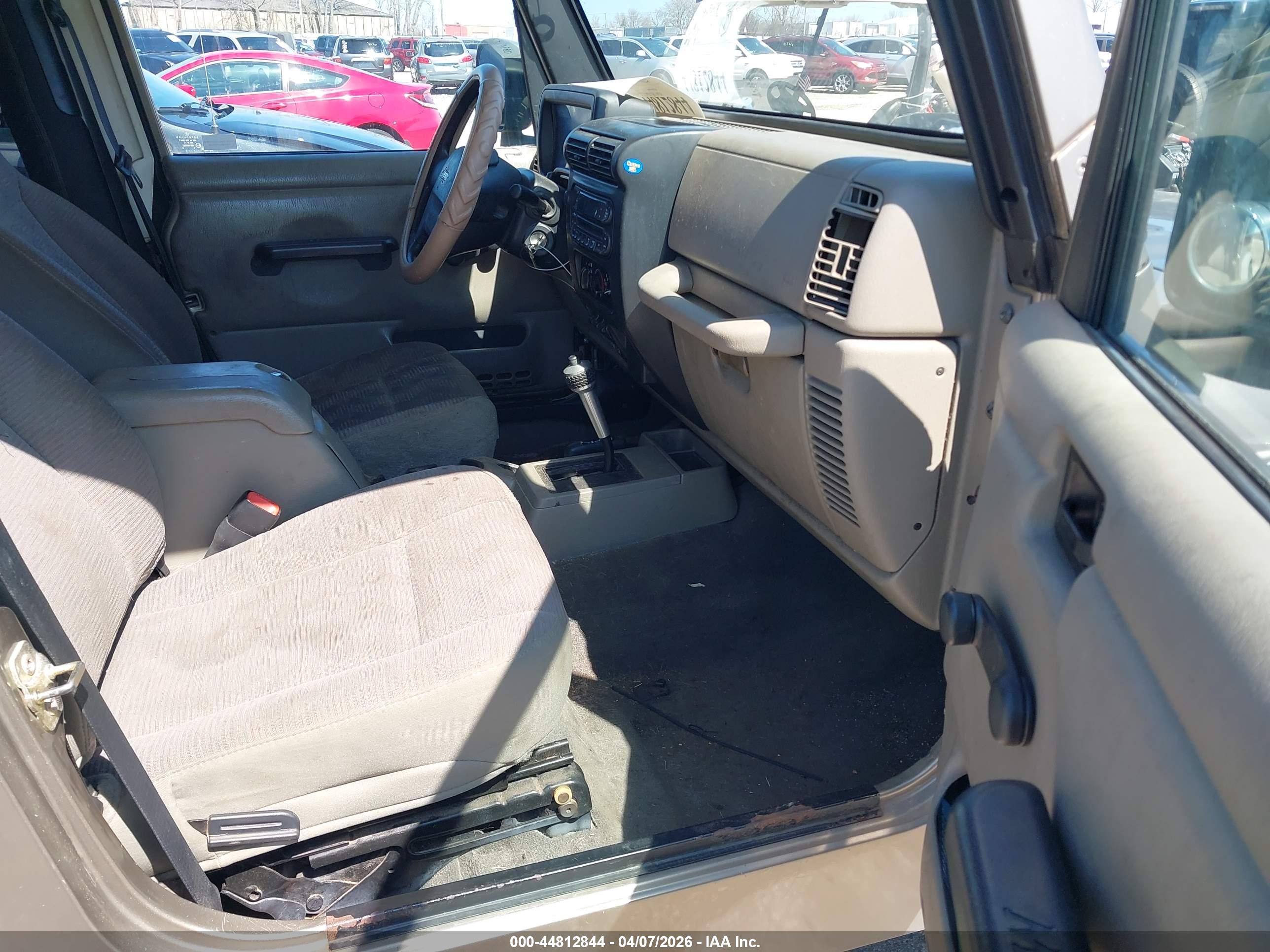 JEEP WRANGLER image 5