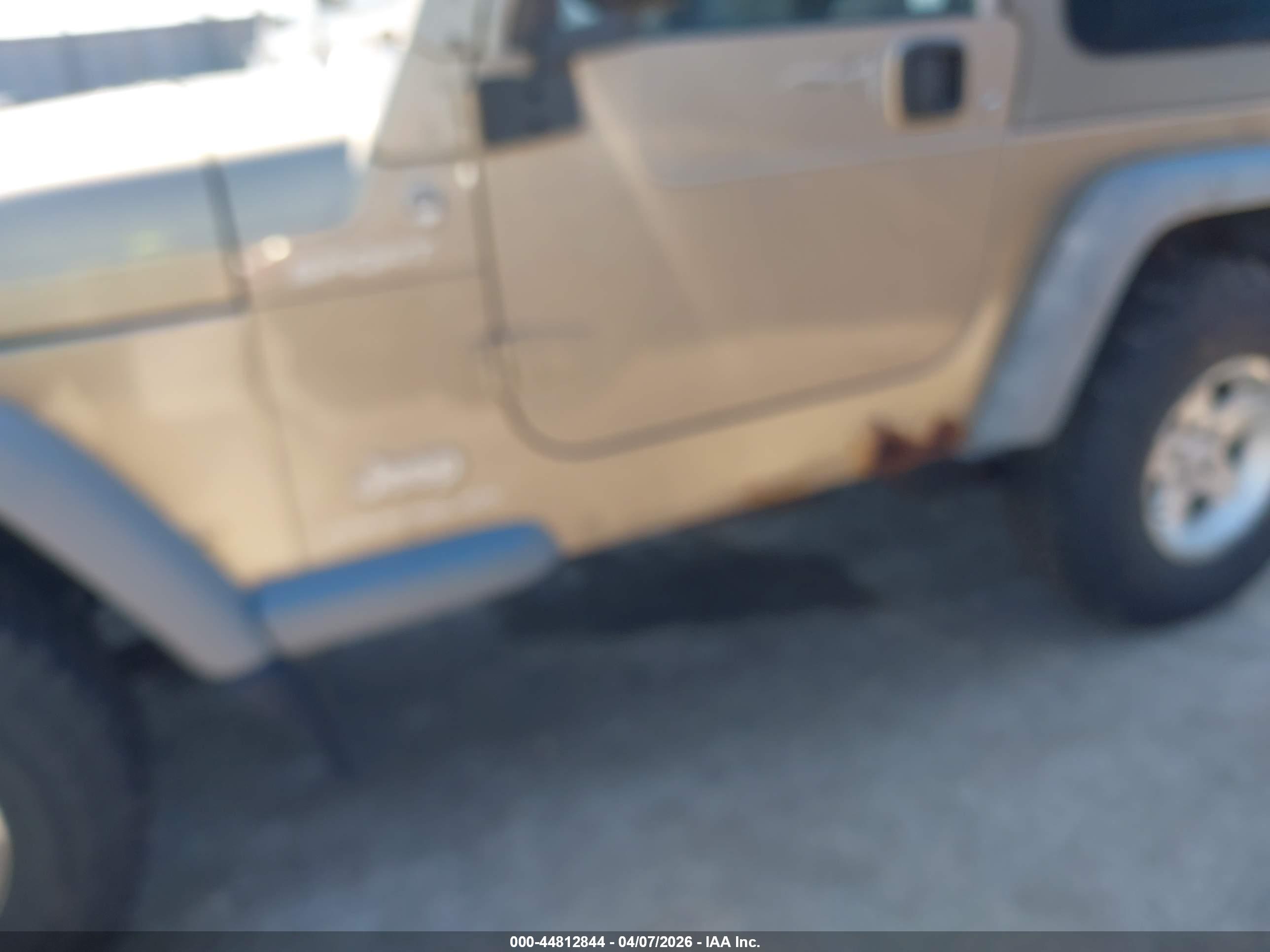JEEP WRANGLER image 6