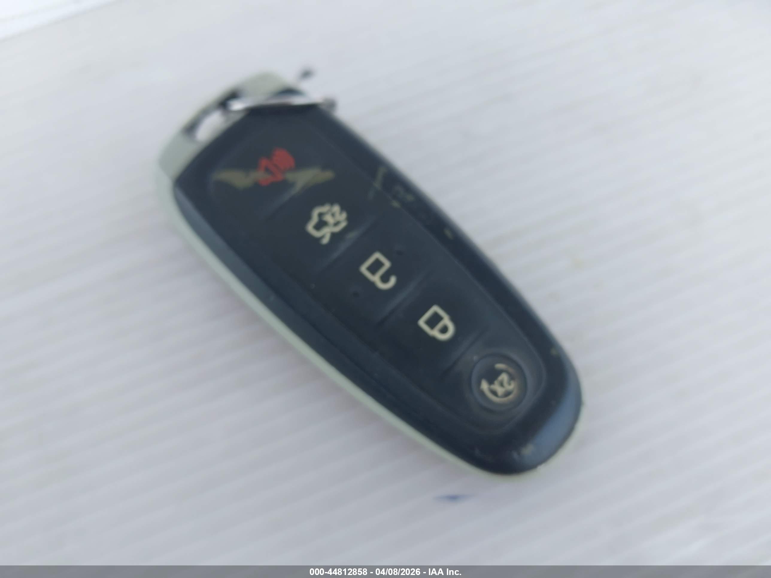 FORD EXPLORER image 11