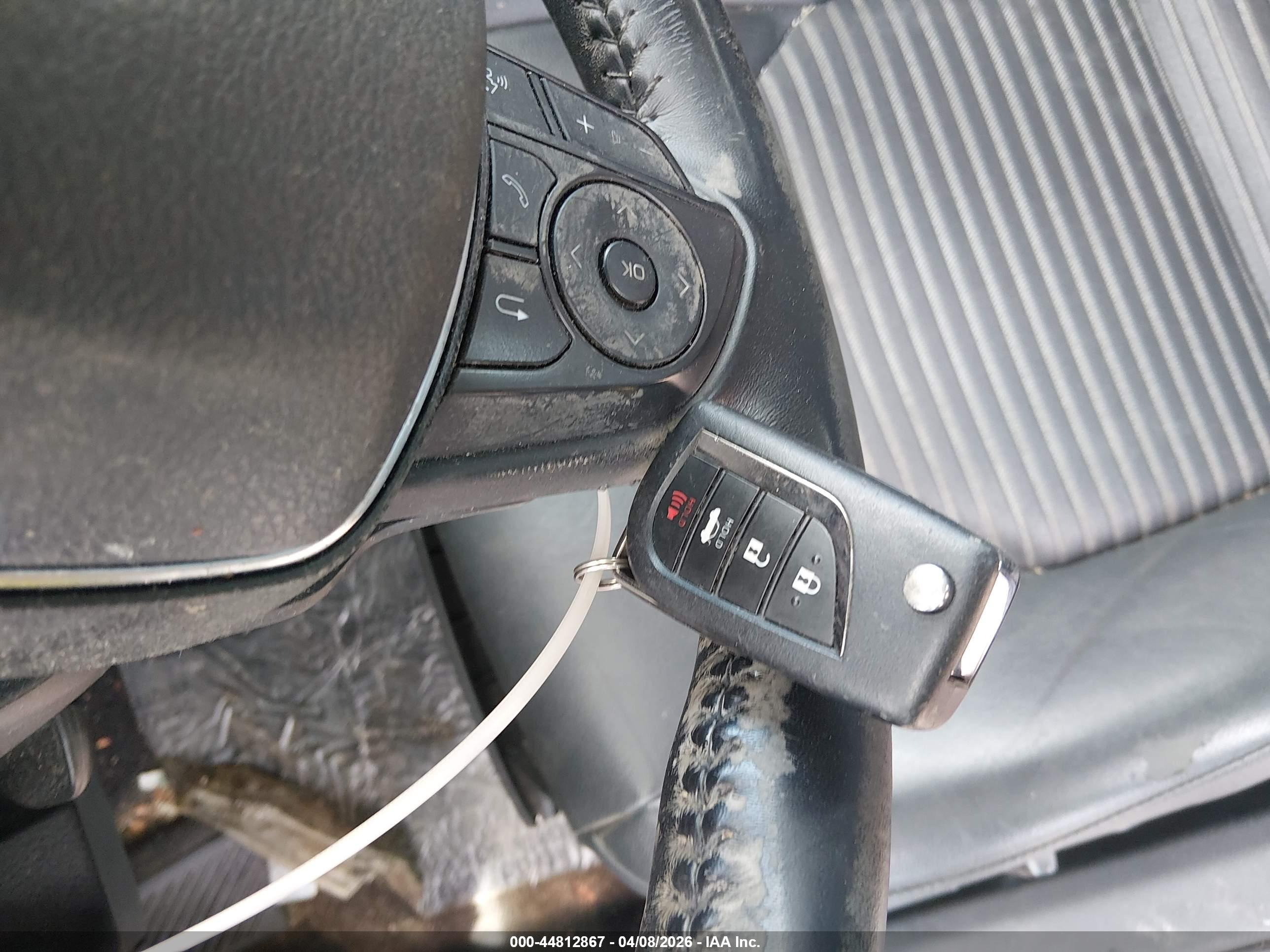 TOYOTA CAMRY image 11
