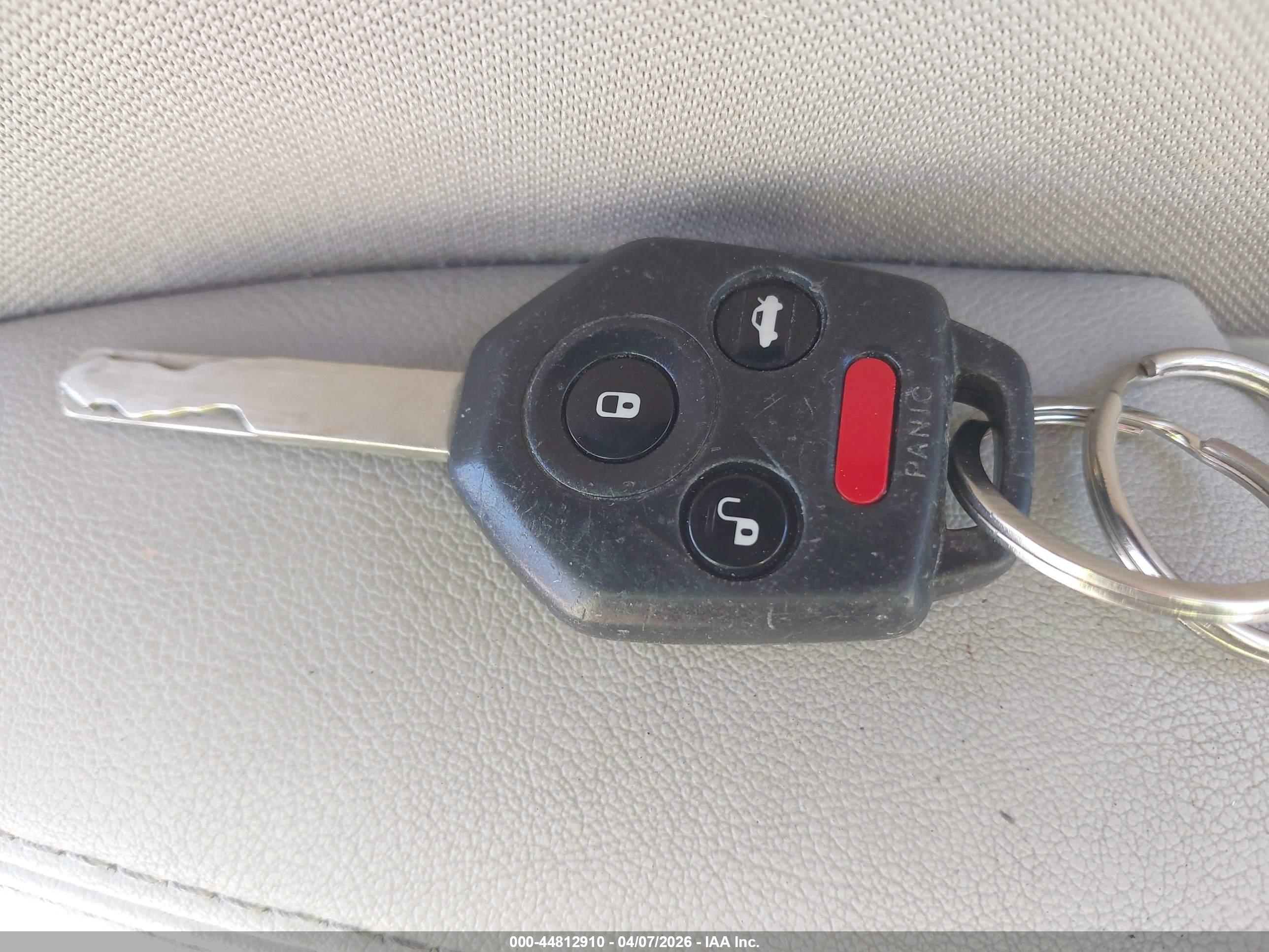 SUBARU OUTBACK image 11