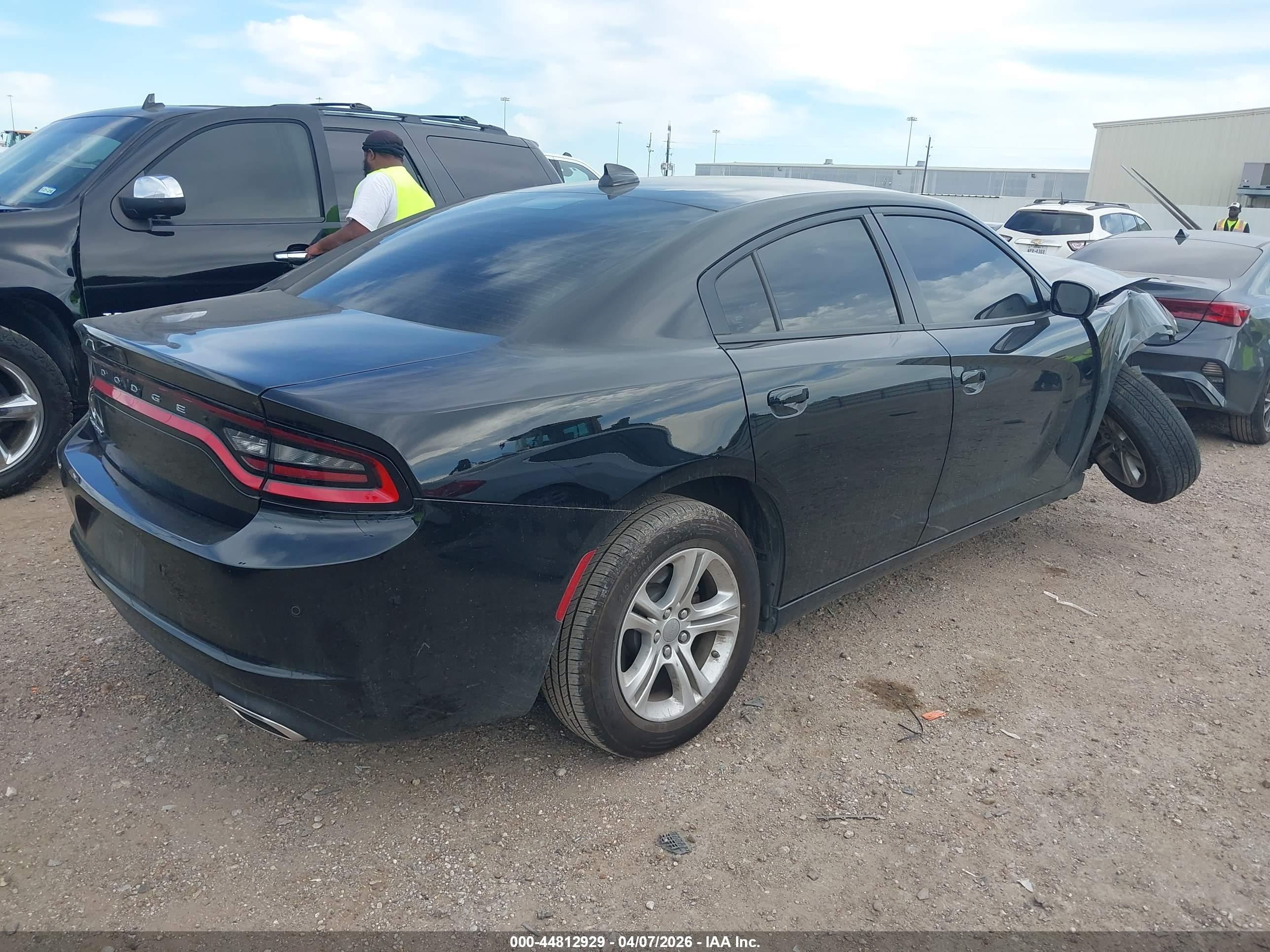 DODGE CHARGER image 4