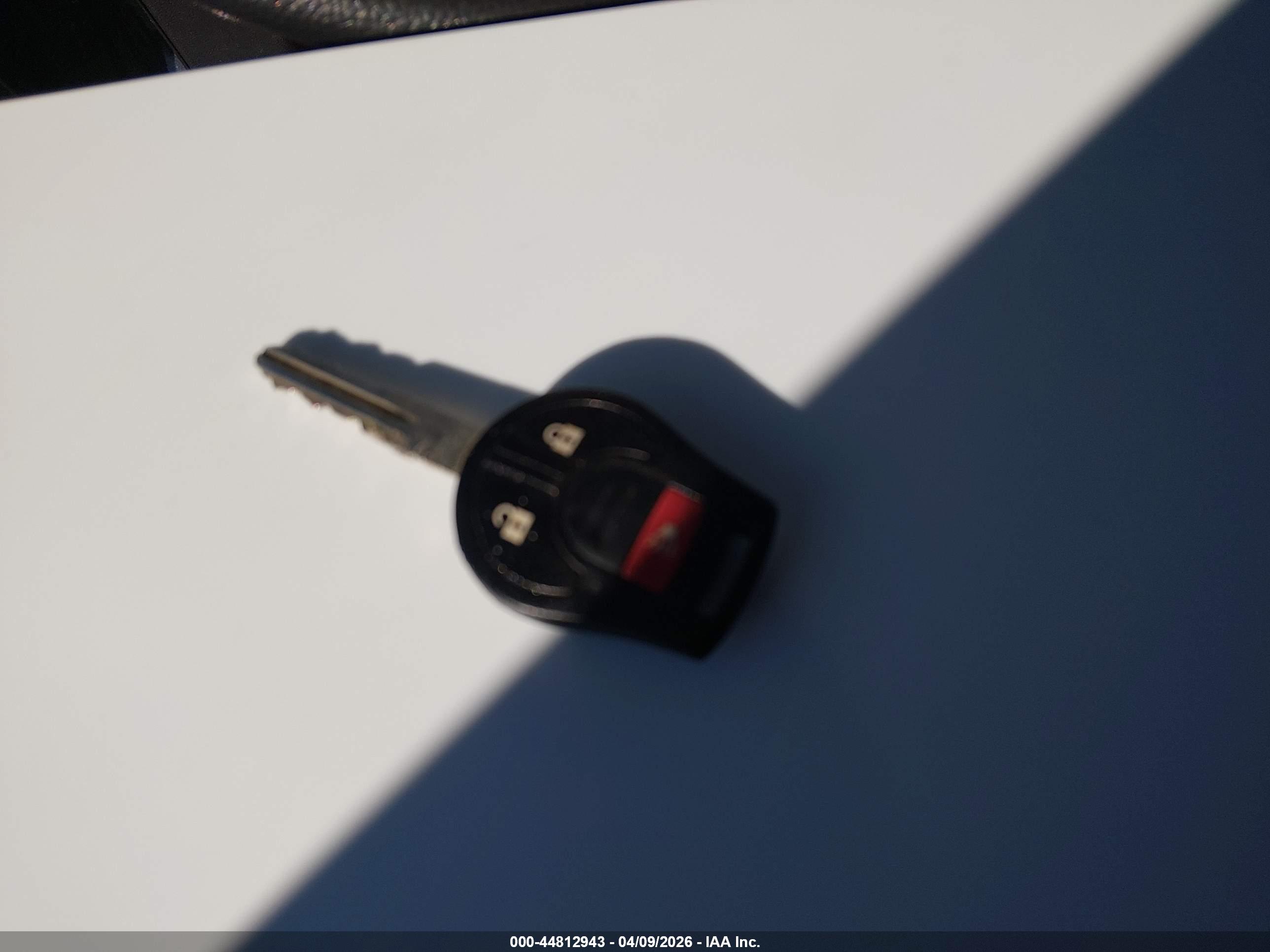 NISSAN ROGUE image 11