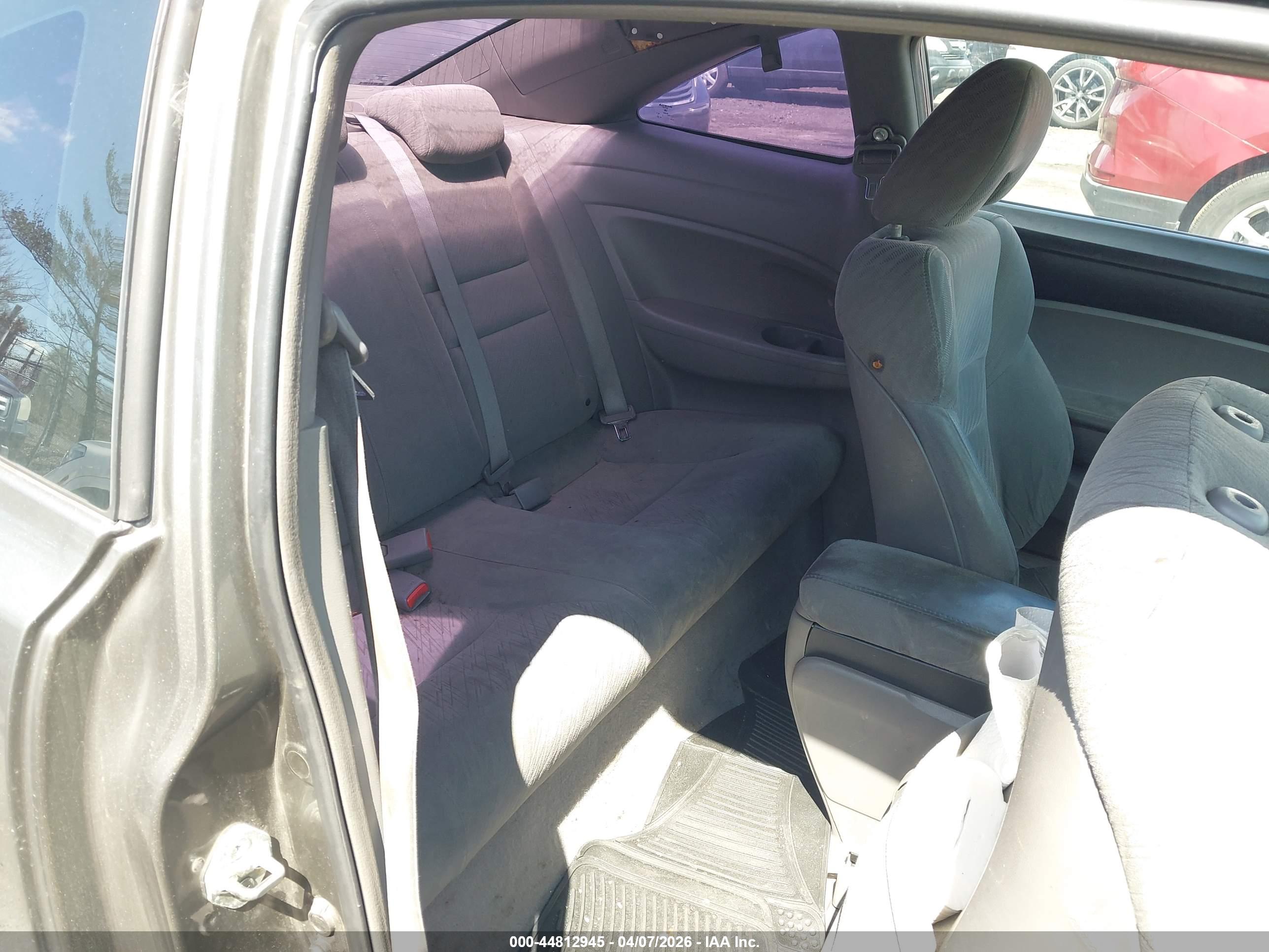HONDA CIVIC image 8