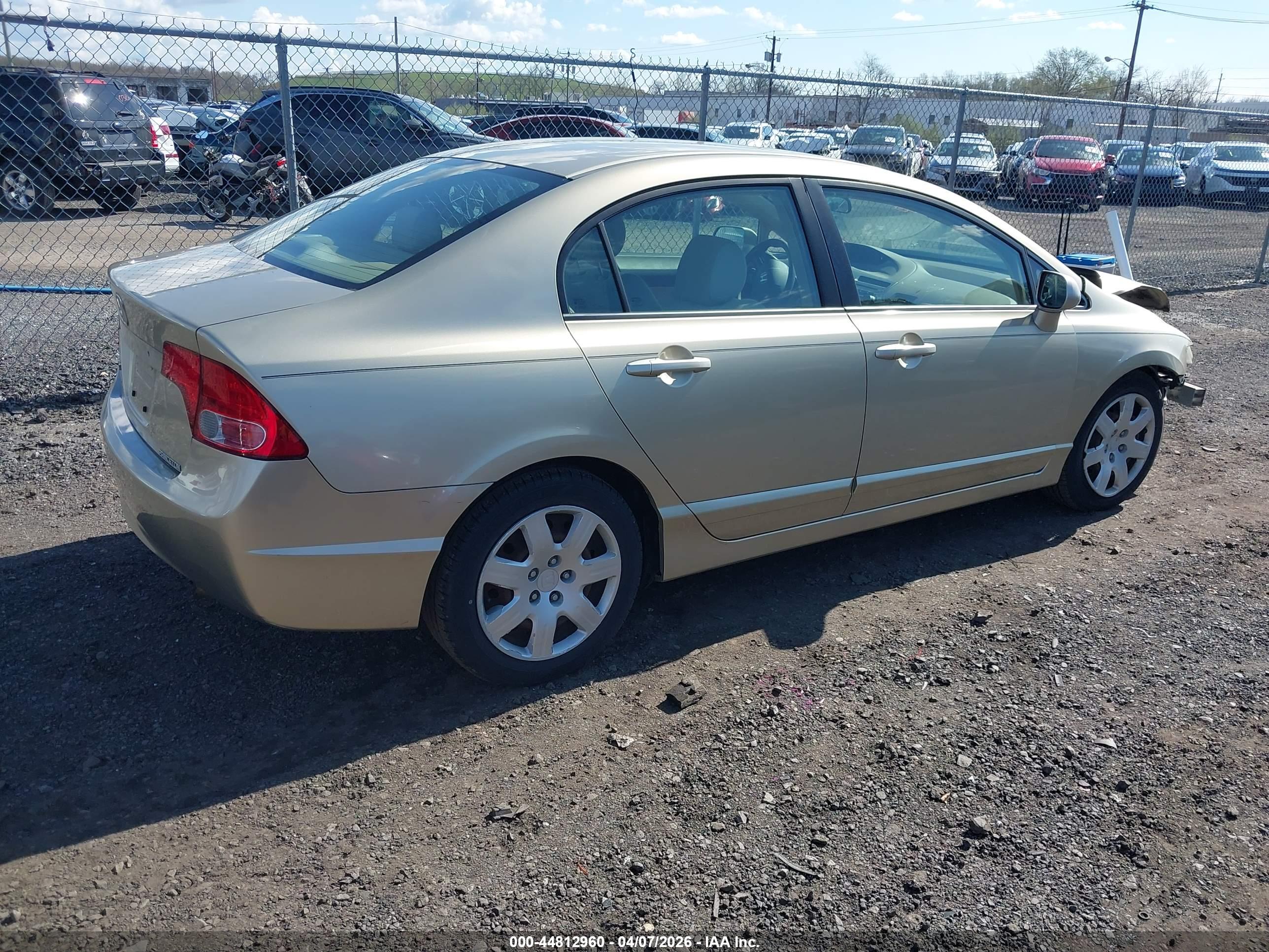 HONDA CIVIC image 4