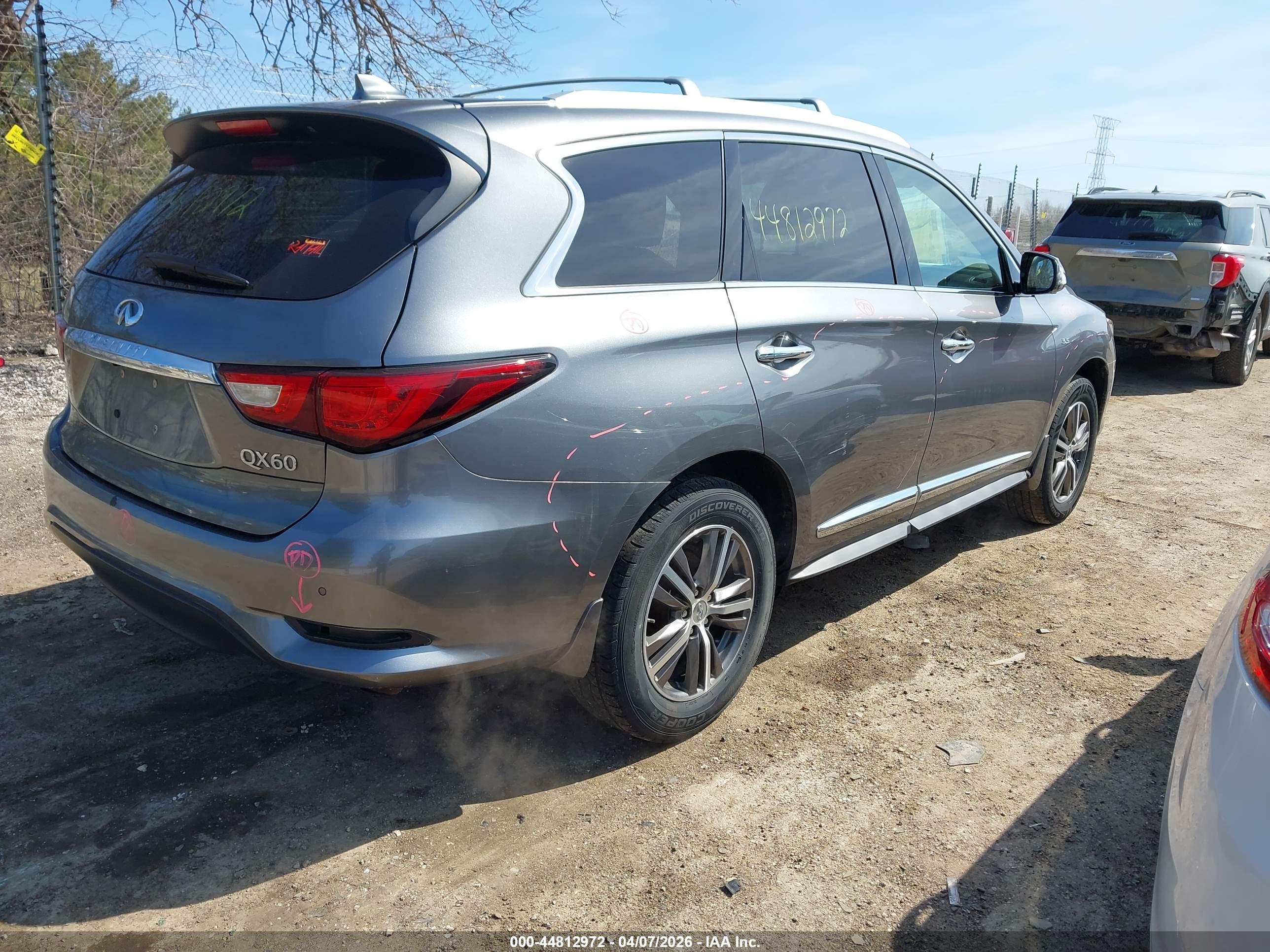 INFINITI QX60 image 4