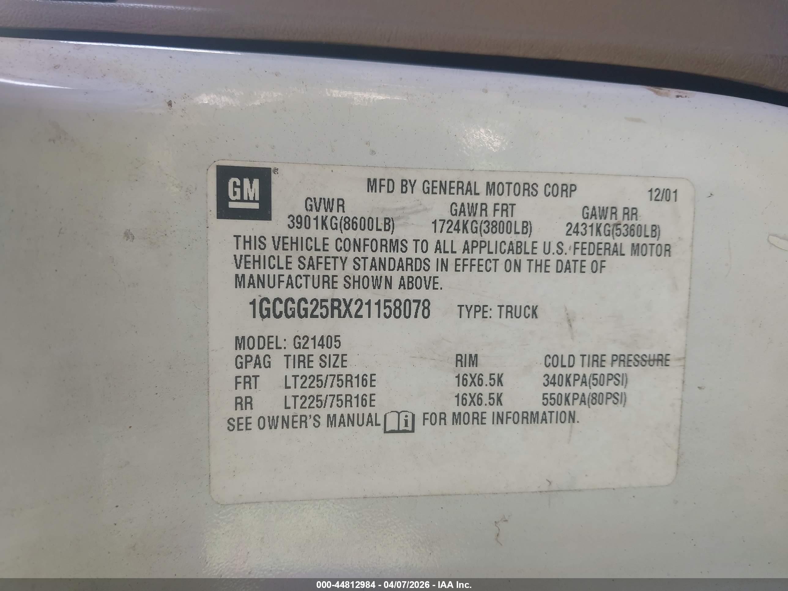 CHEVROLET EXPRESS image 9