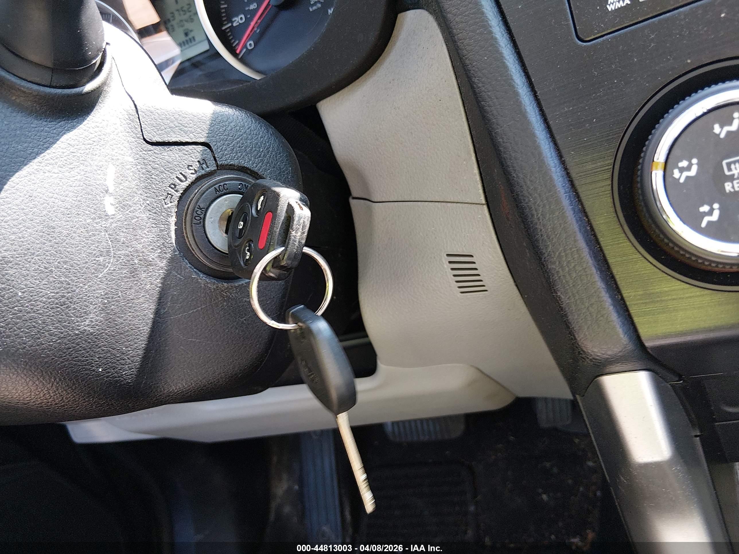 SUBARU FORESTER image 11