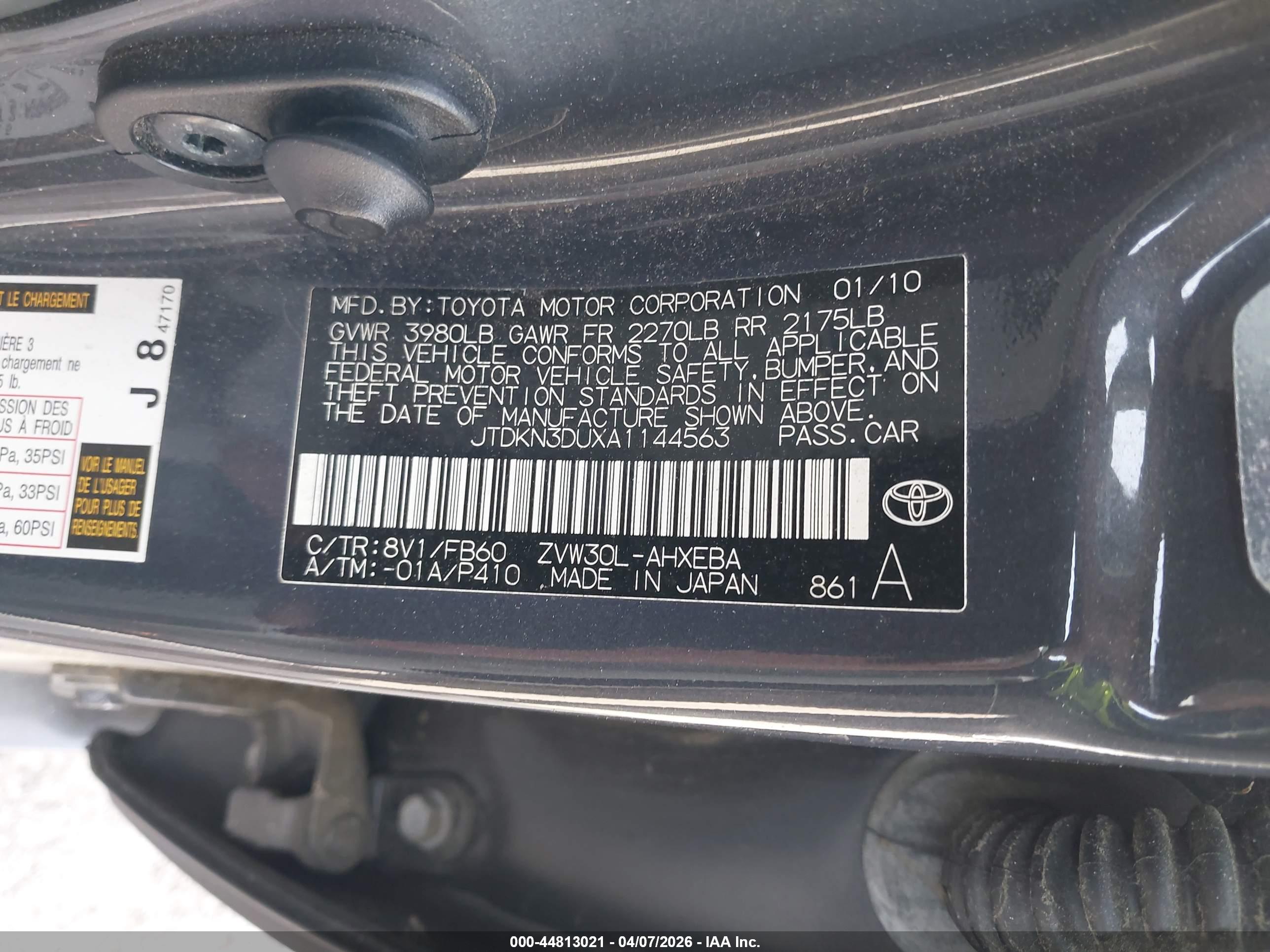 TOYOTA PRIUS image 9