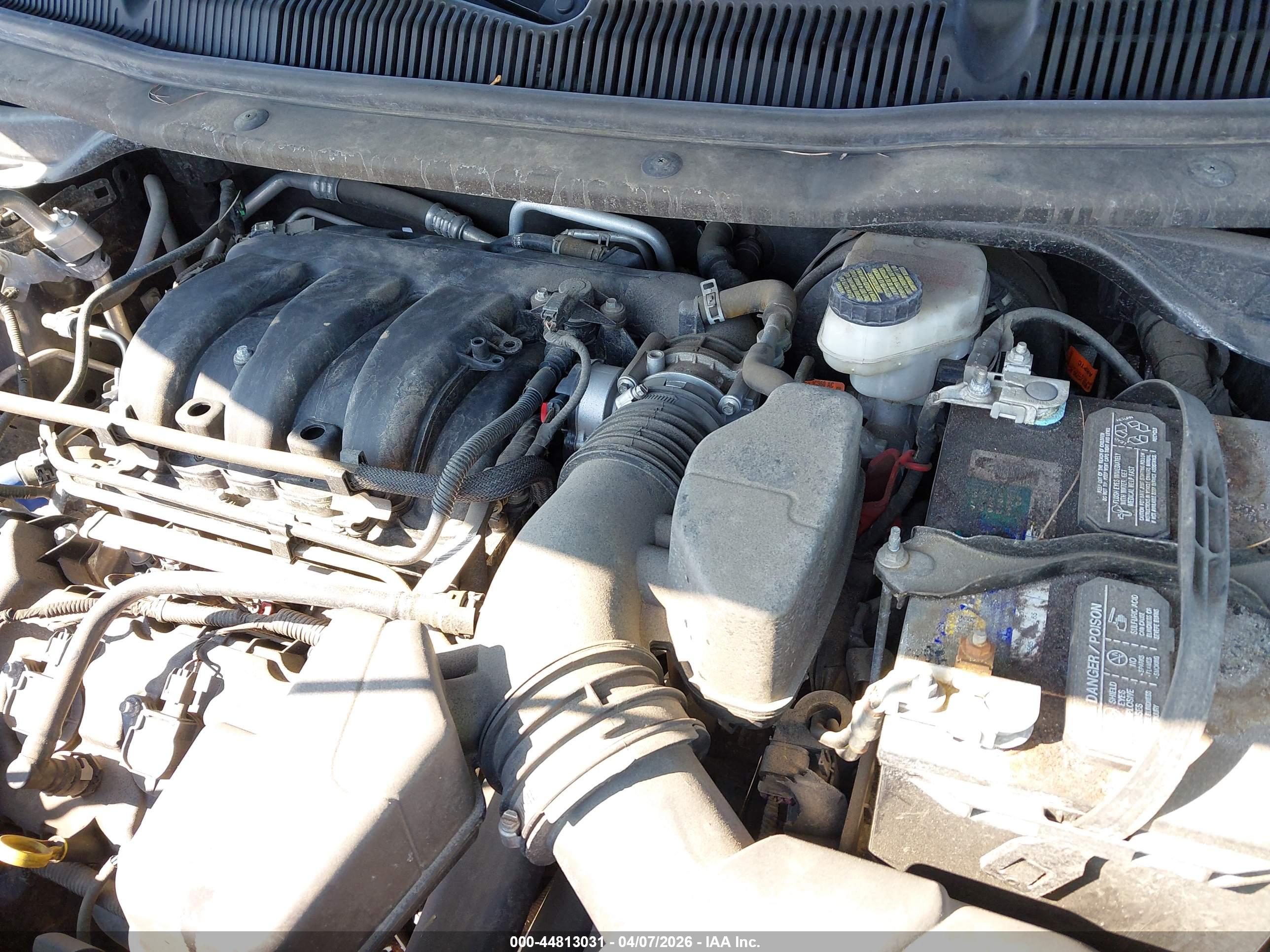 FORD EXPLORER image 10