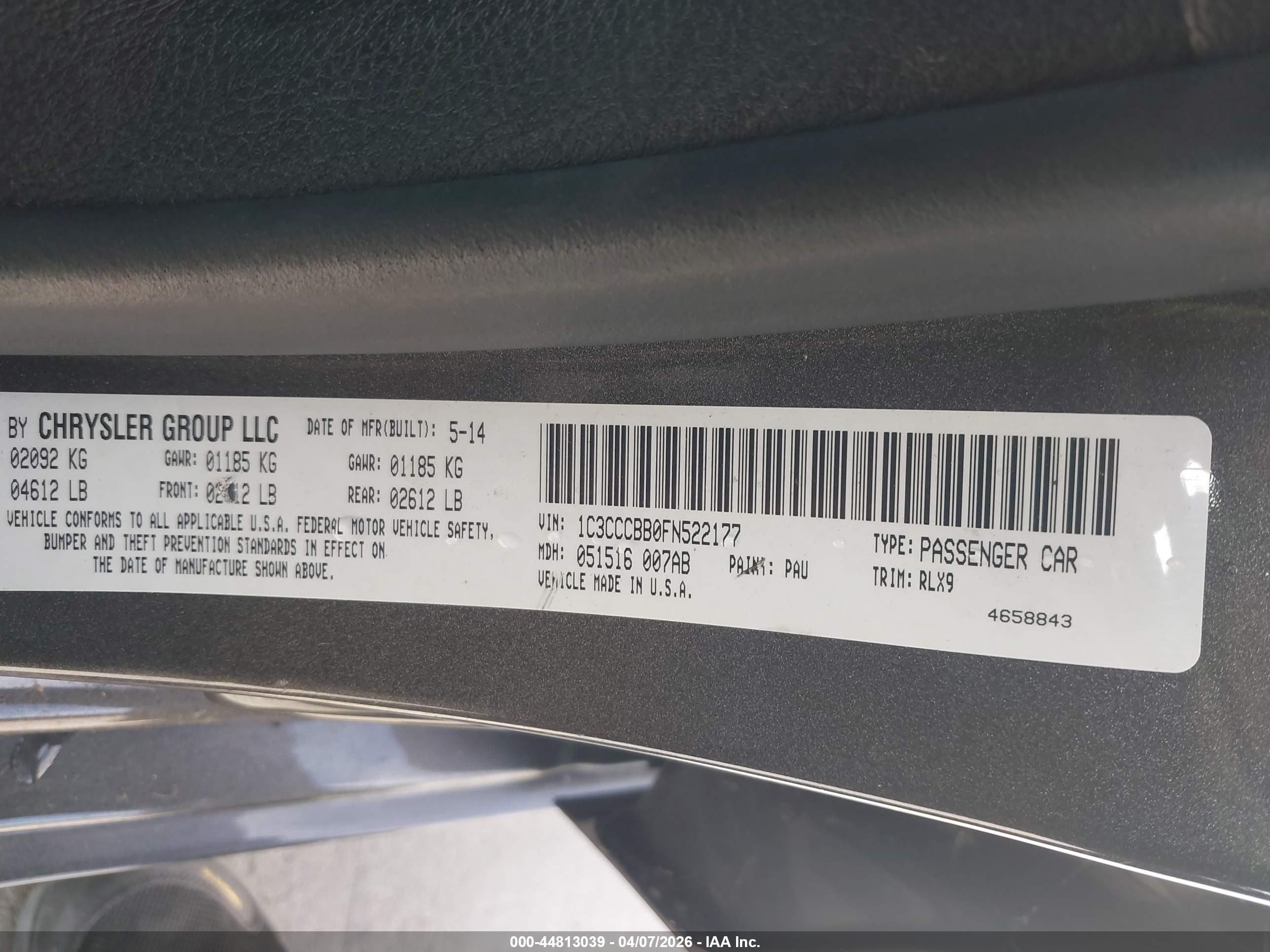 CHRYSLER 200 image 9