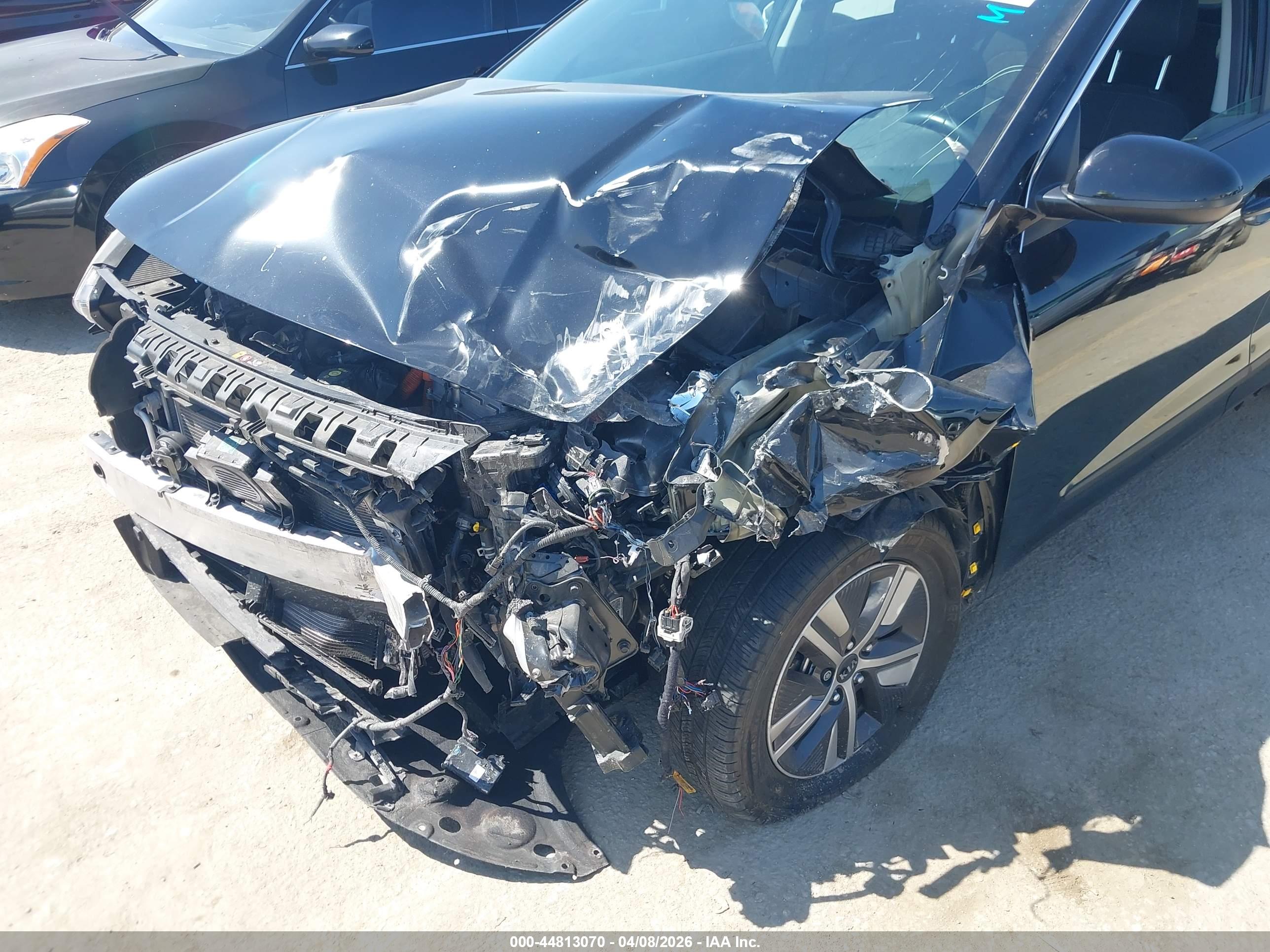 KIA NIRO image 6