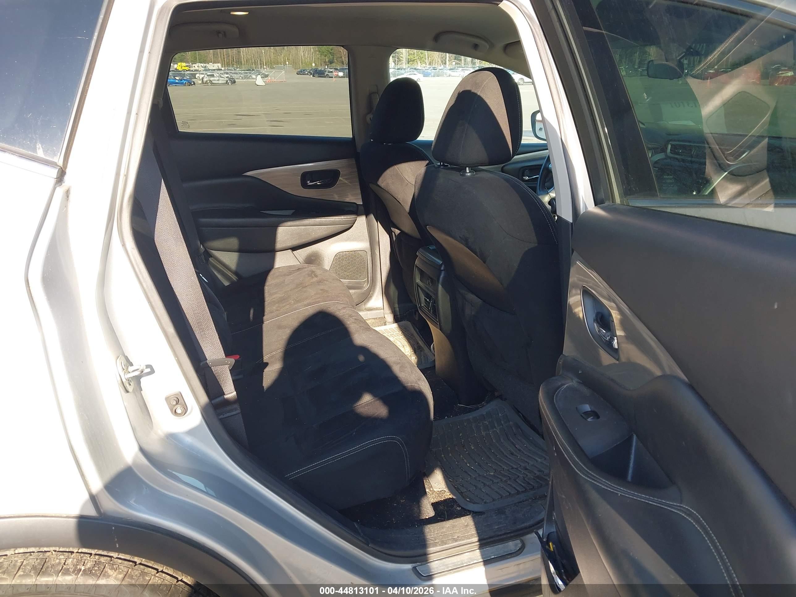 NISSAN MURANO image 8