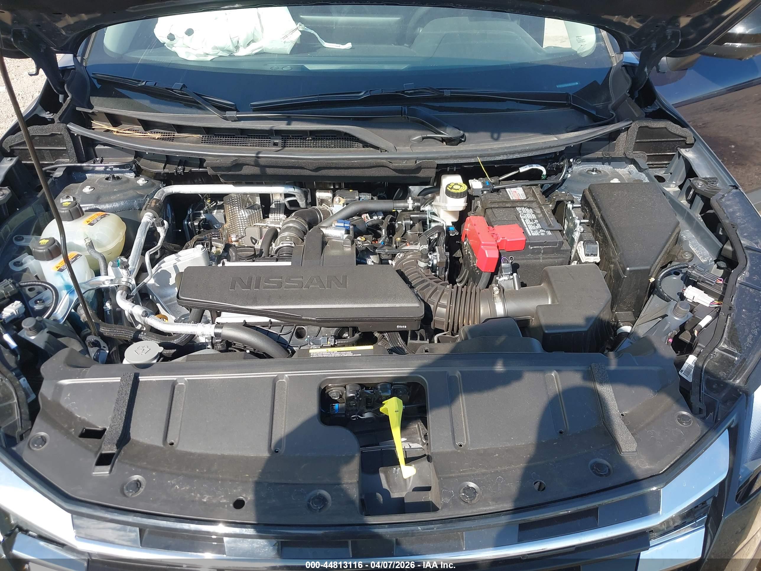 NISSAN ROGUE image 10