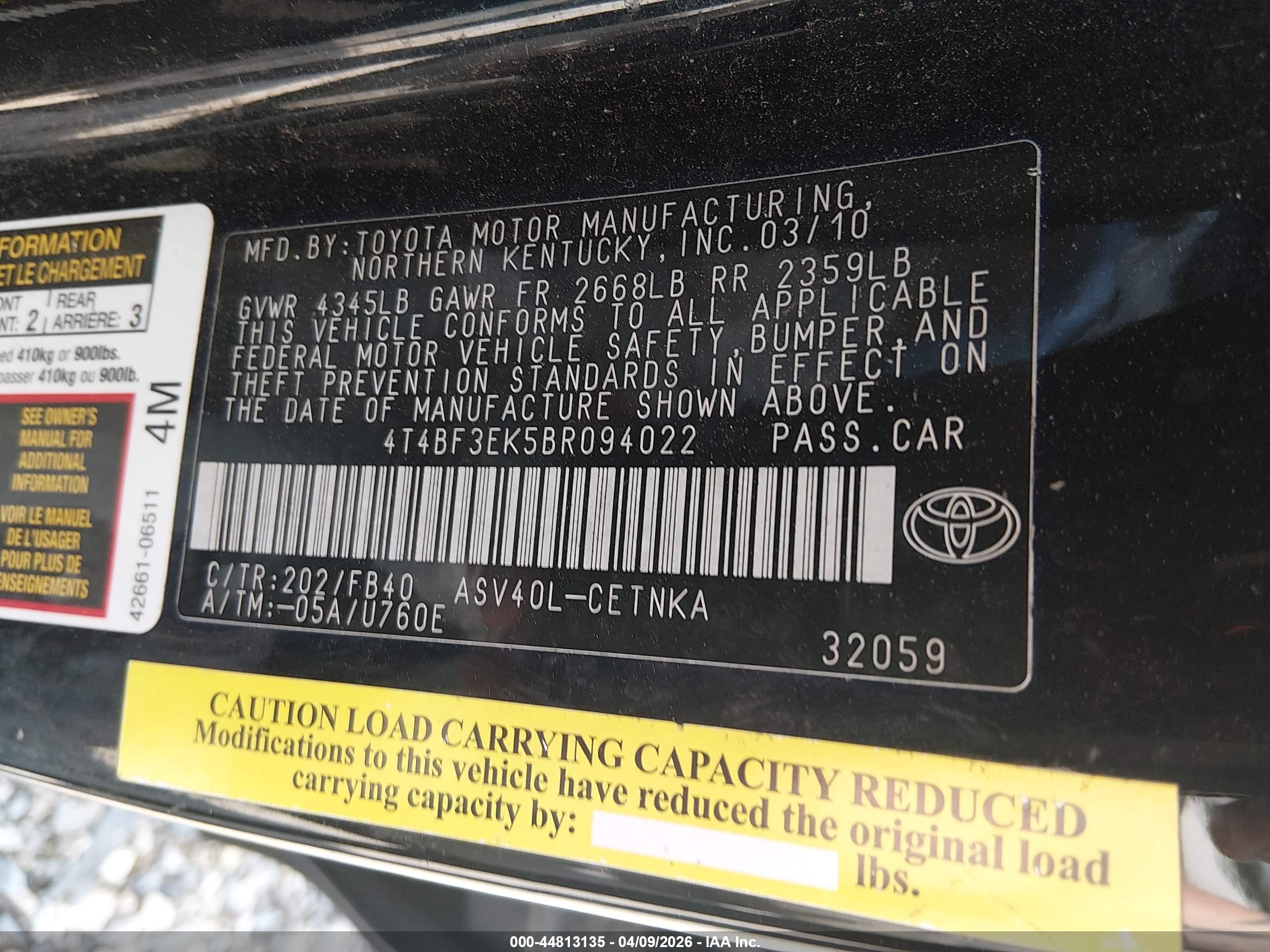 TOYOTA CAMRY image 9