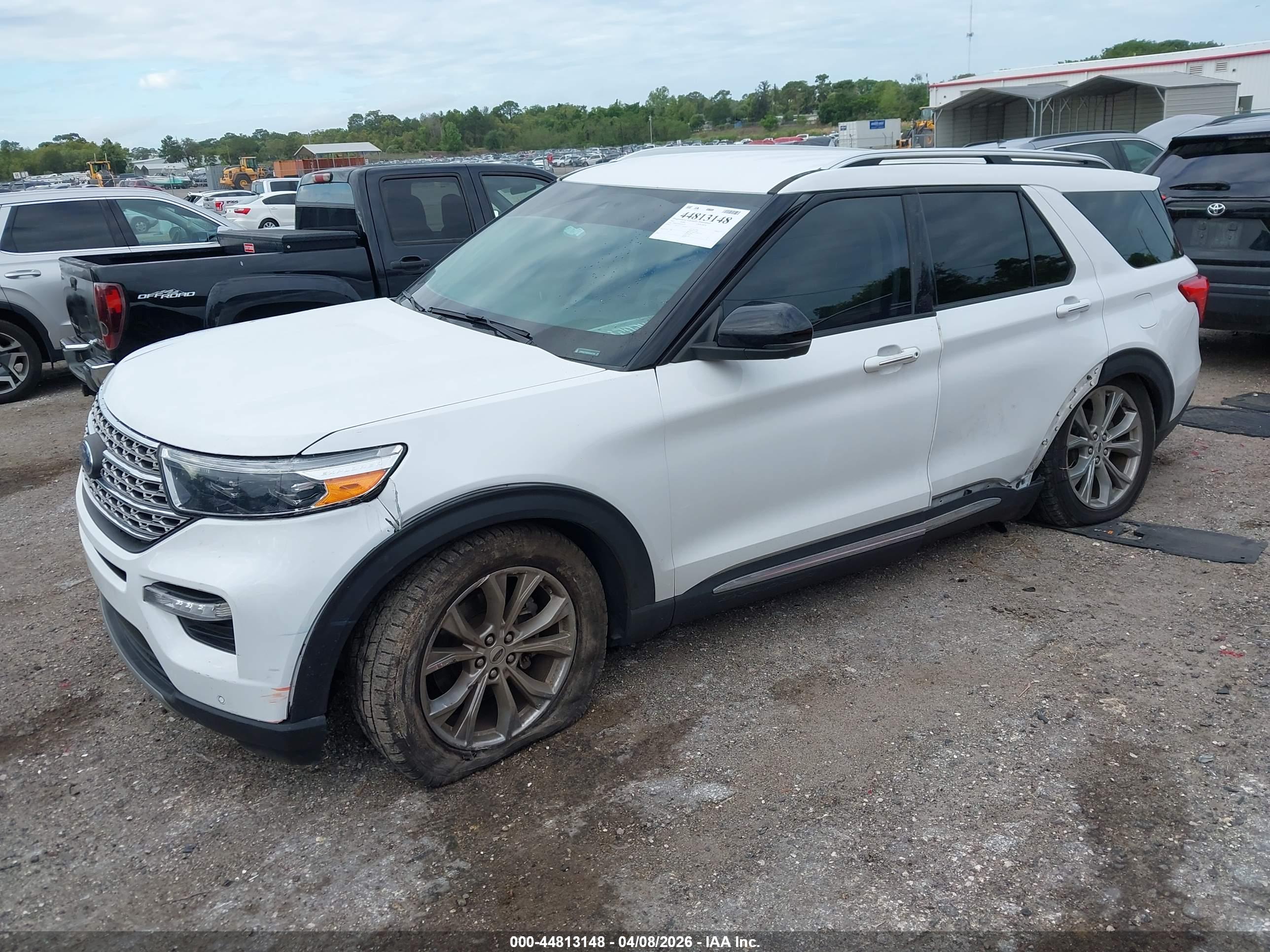 FORD EXPLORER image 2