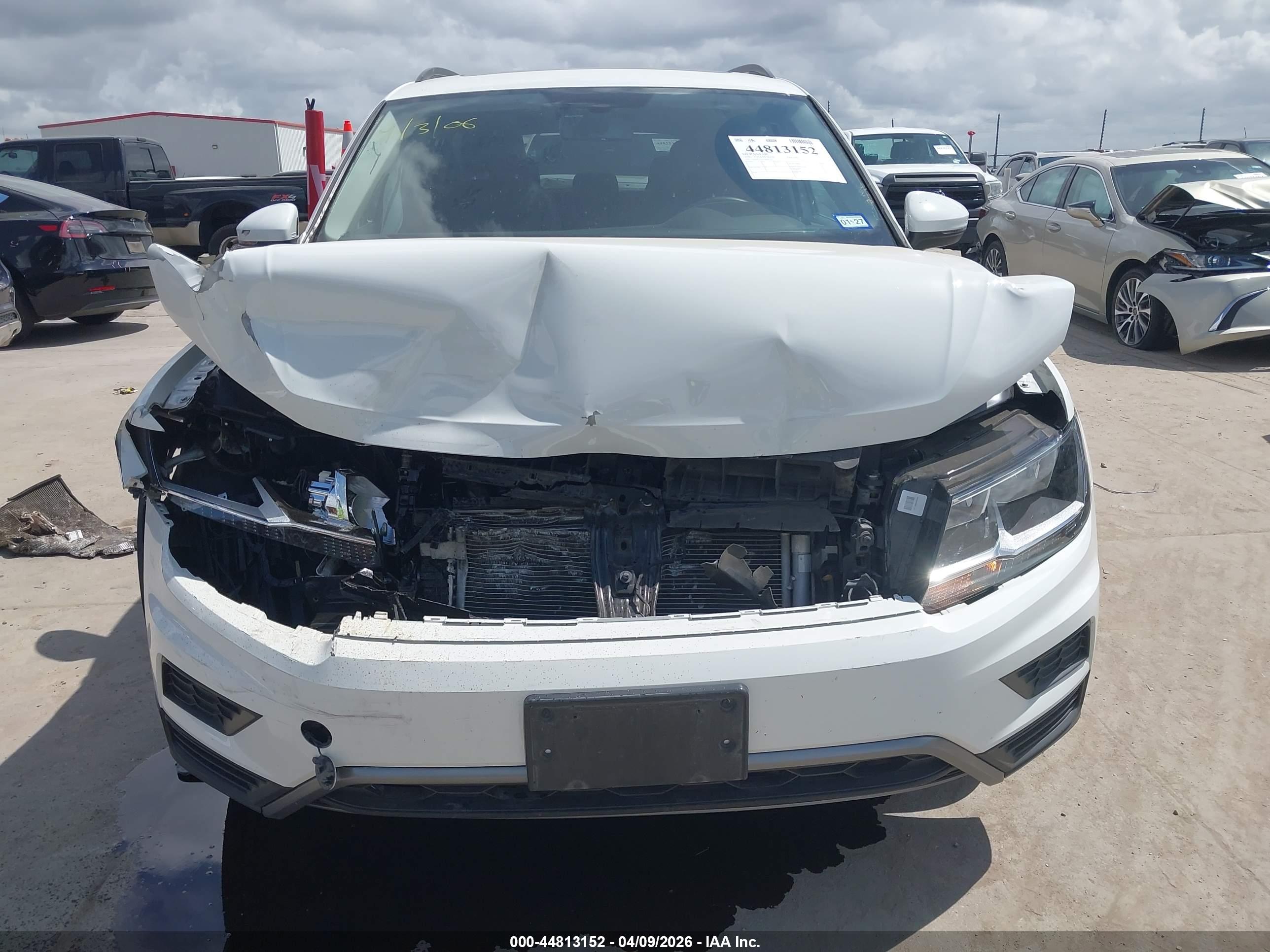 VOLKSWAGEN TIGUAN image 6