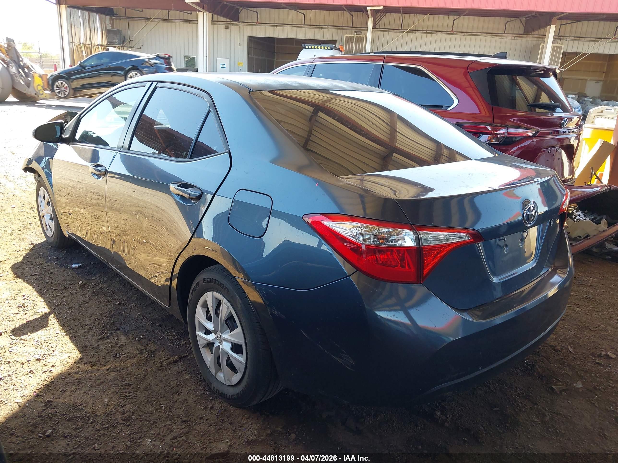 TOYOTA COROLLA image 3