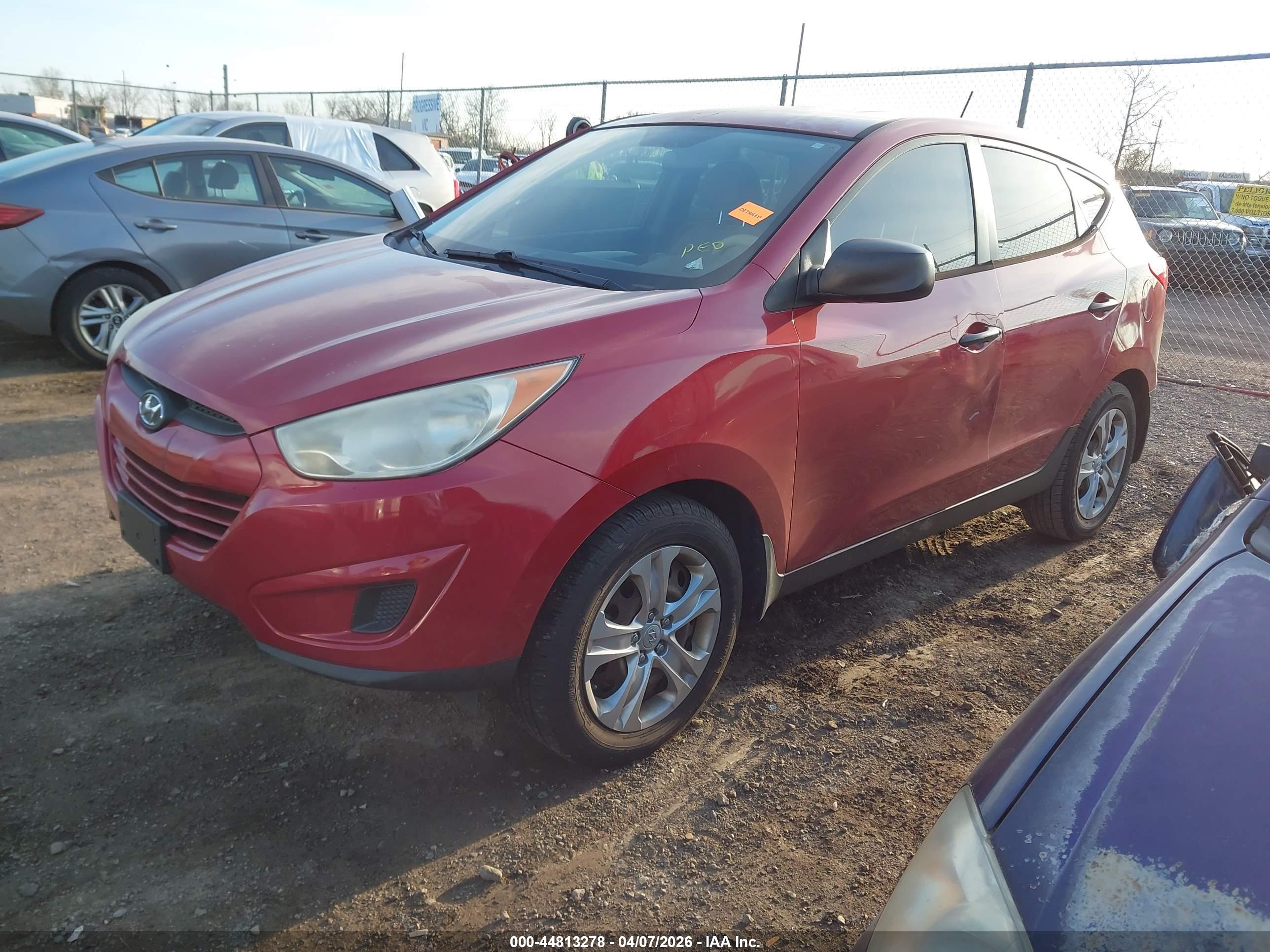 HYUNDAI TUCSON image 2
