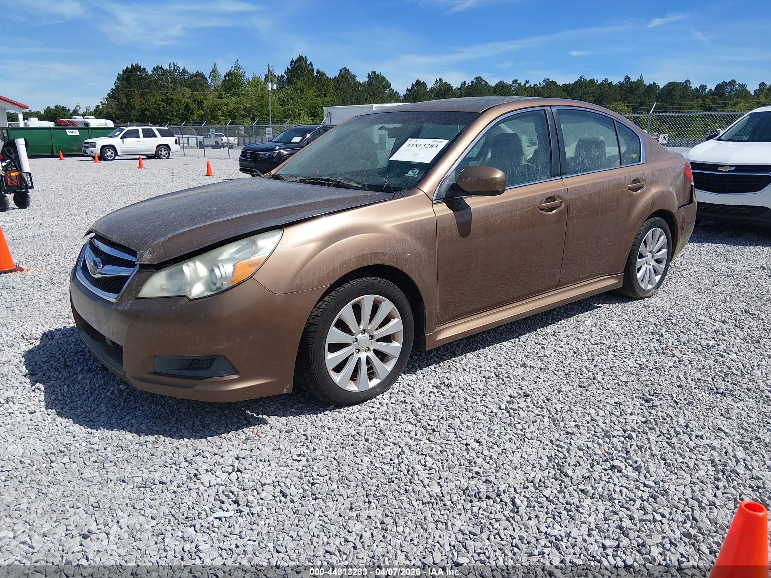 SUBARU LEGACY image 2