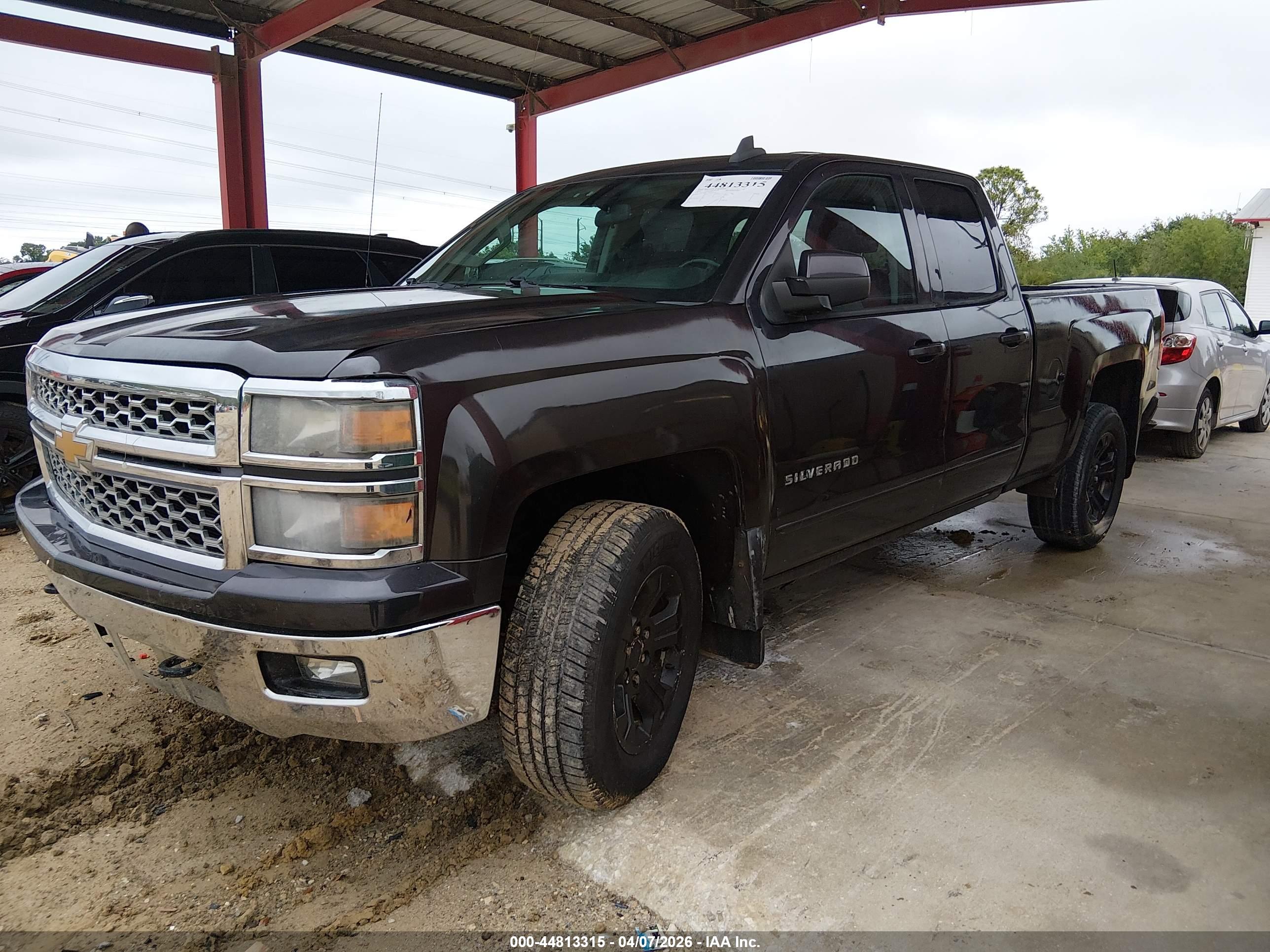CHEVROLET SILVERADO image 2