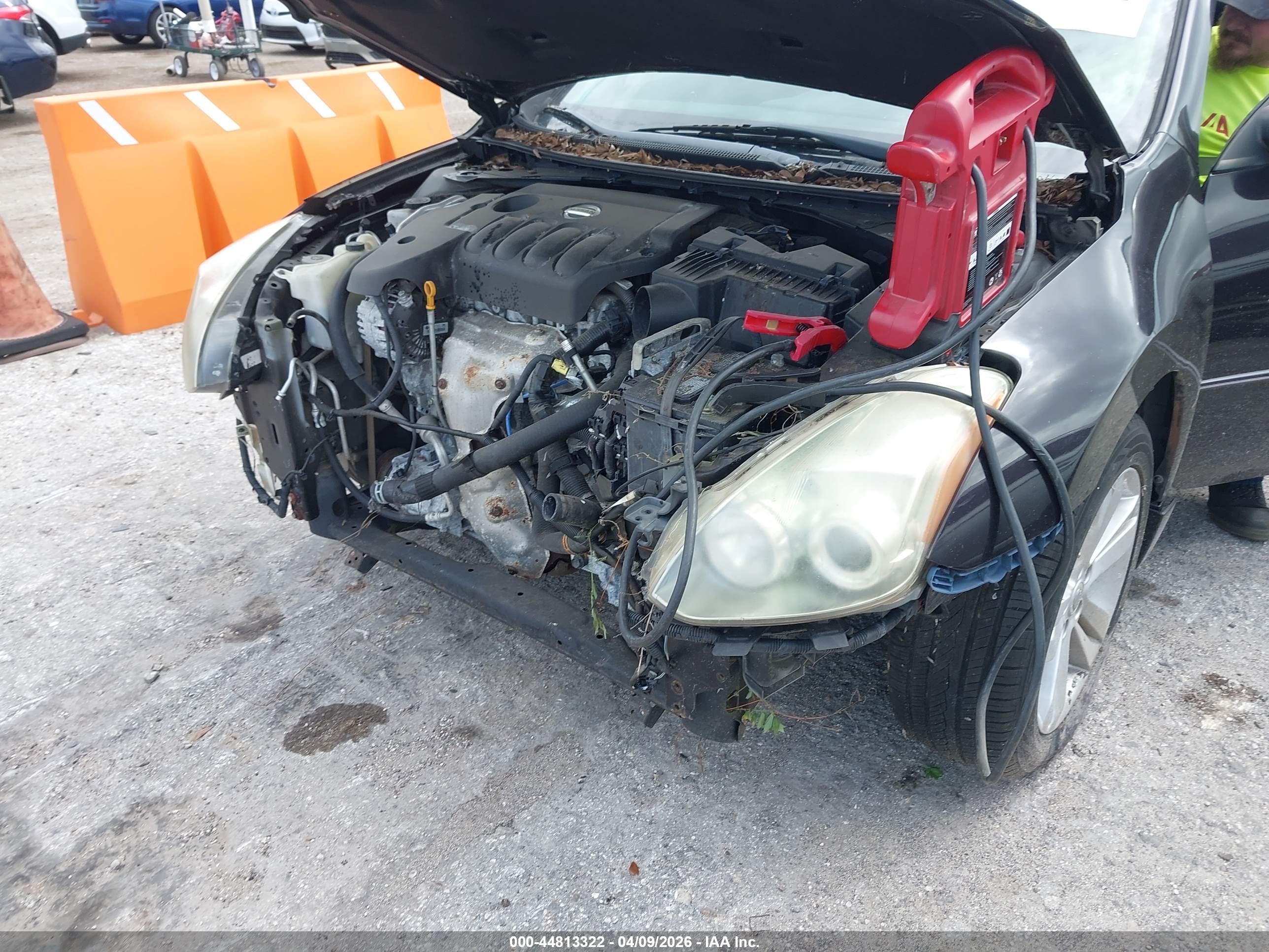 NISSAN ALTIMA image 6