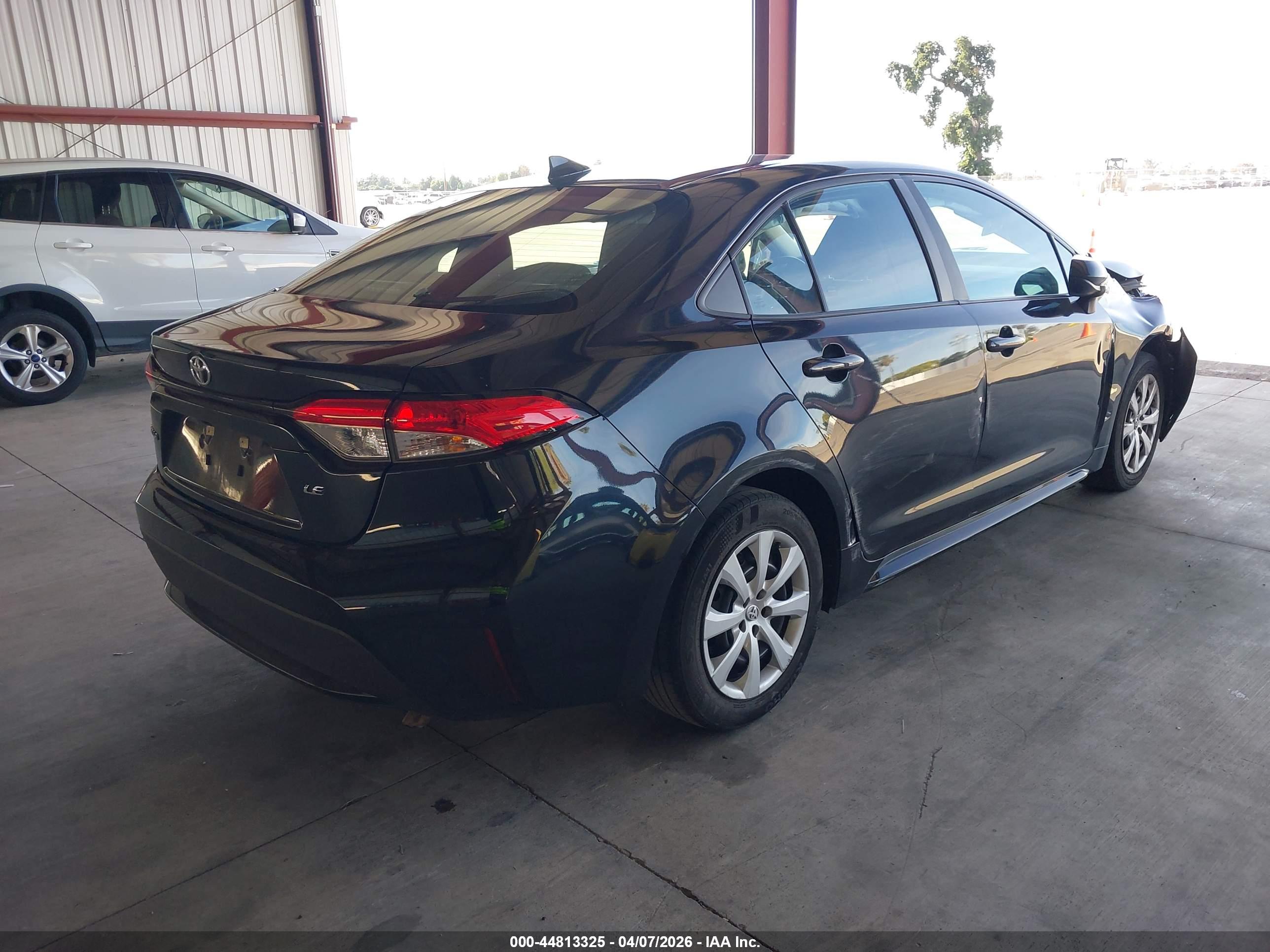 TOYOTA COROLLA image 4