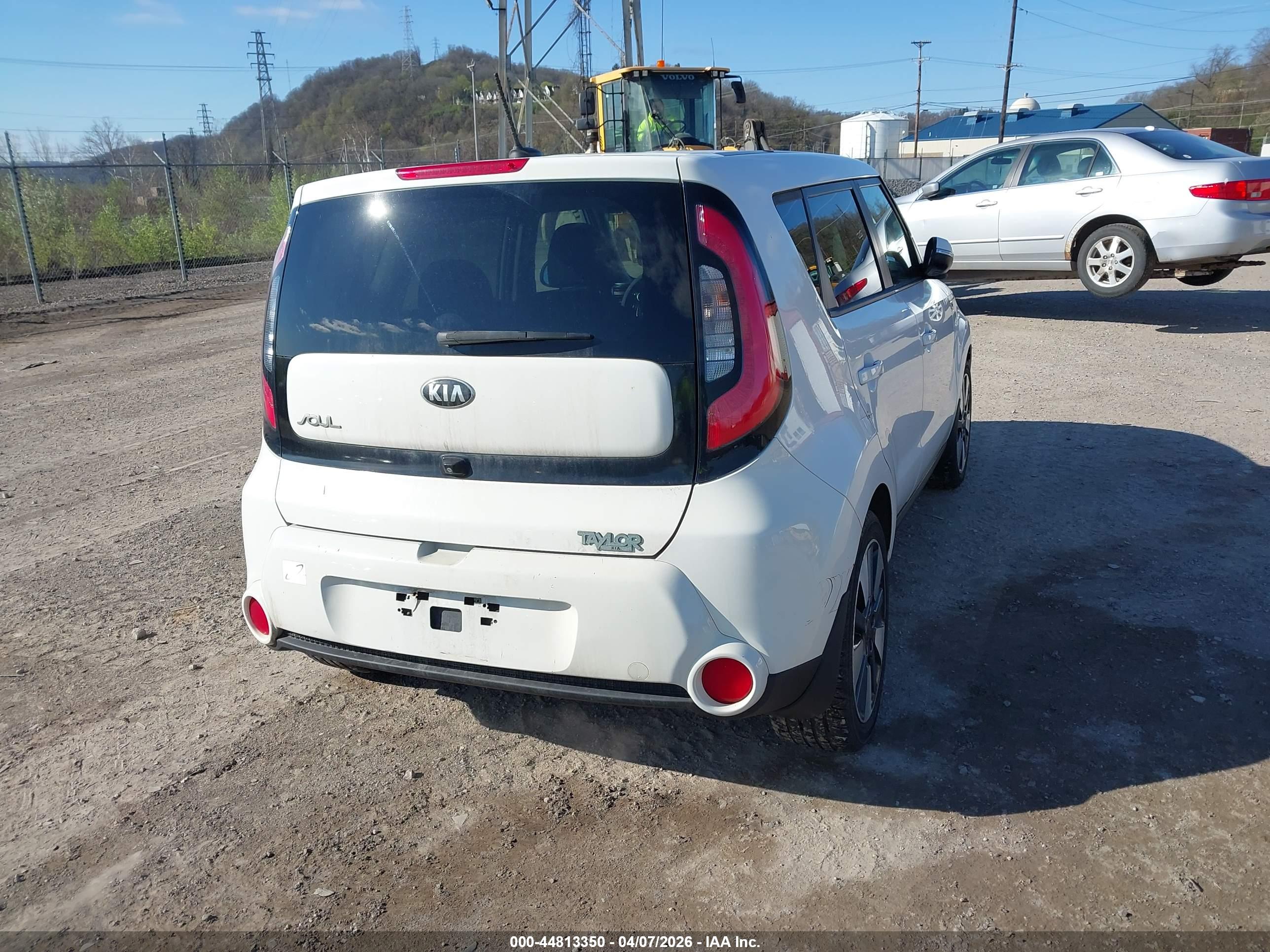 KIA SOUL image 4