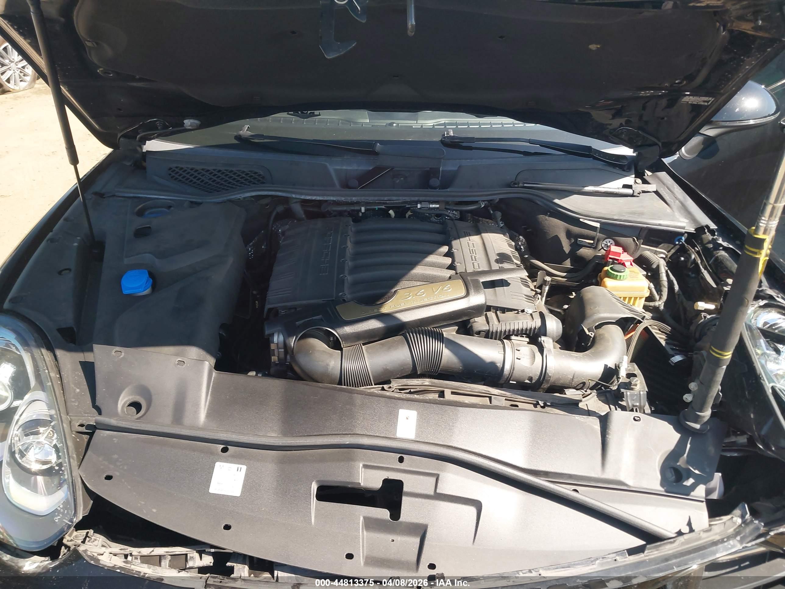 PORSCHE CAYENNE image 10