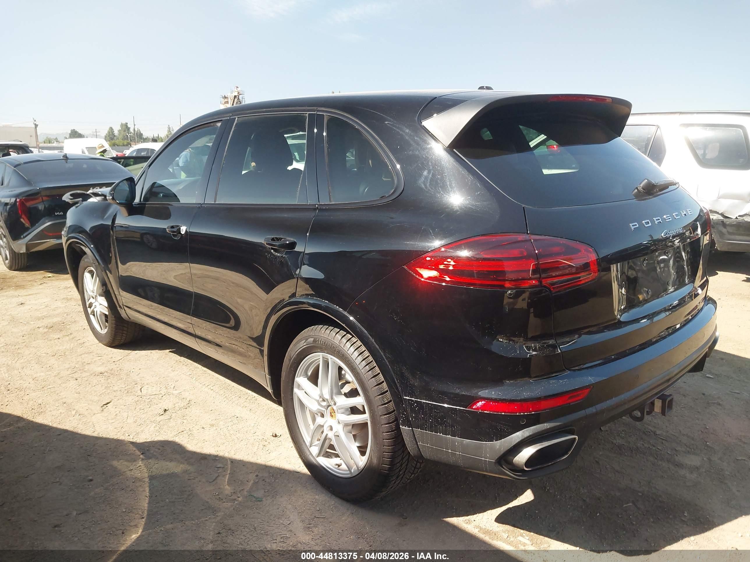PORSCHE CAYENNE image 3