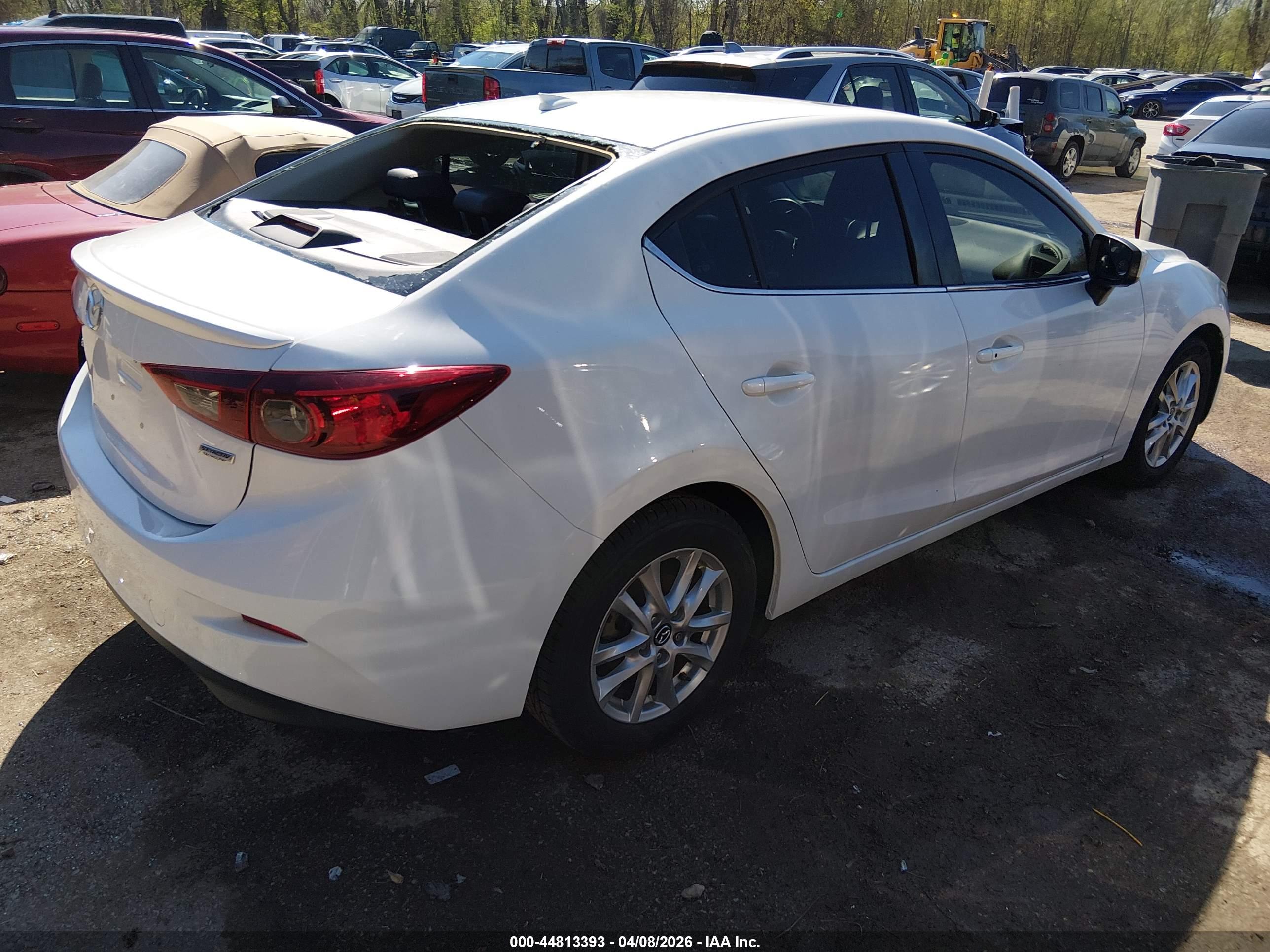 MAZDA MAZDA3 image 4