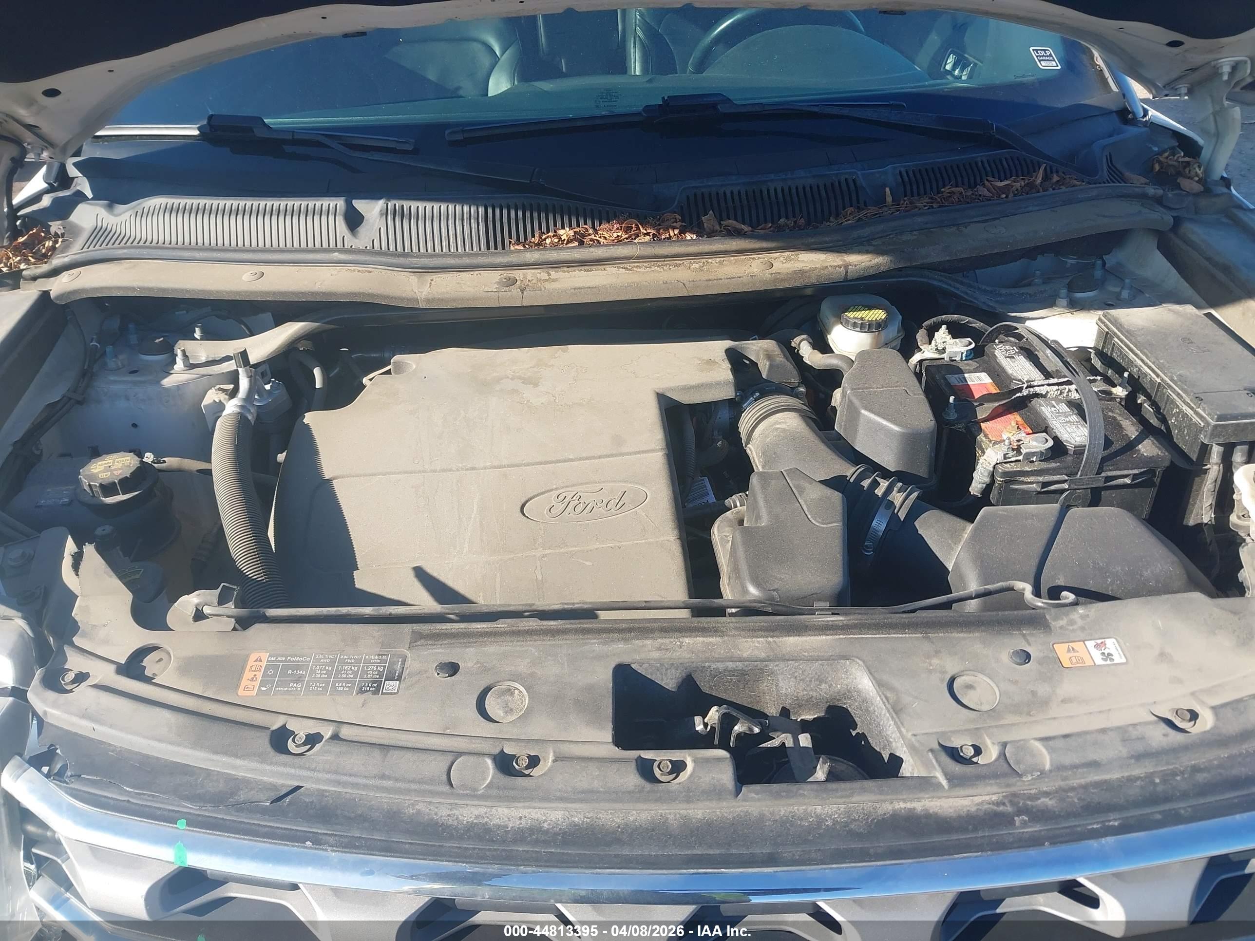 FORD EXPLORER image 10