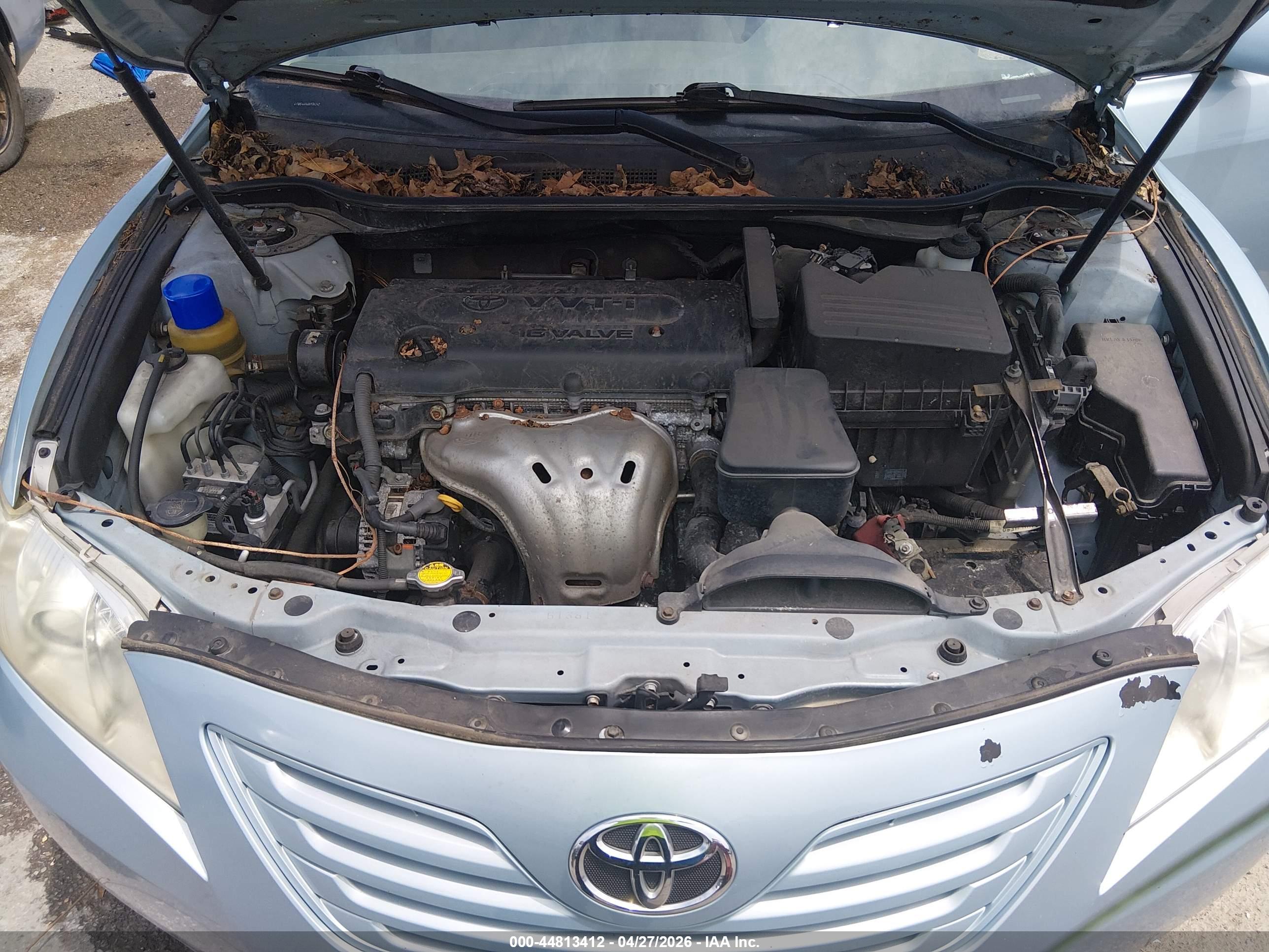 TOYOTA CAMRY image 10