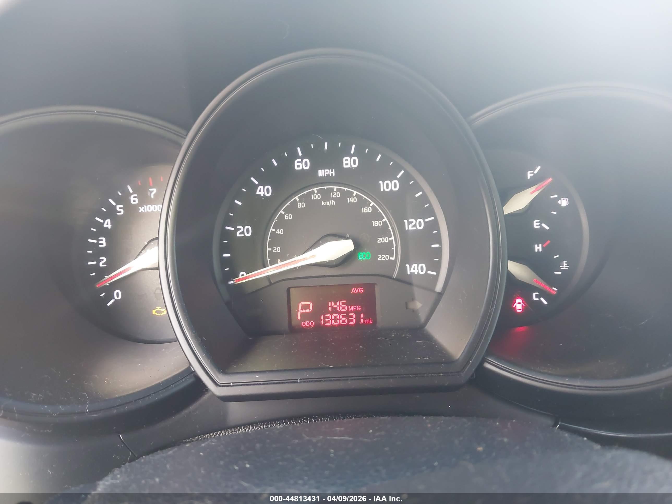 KIA RIO image 7