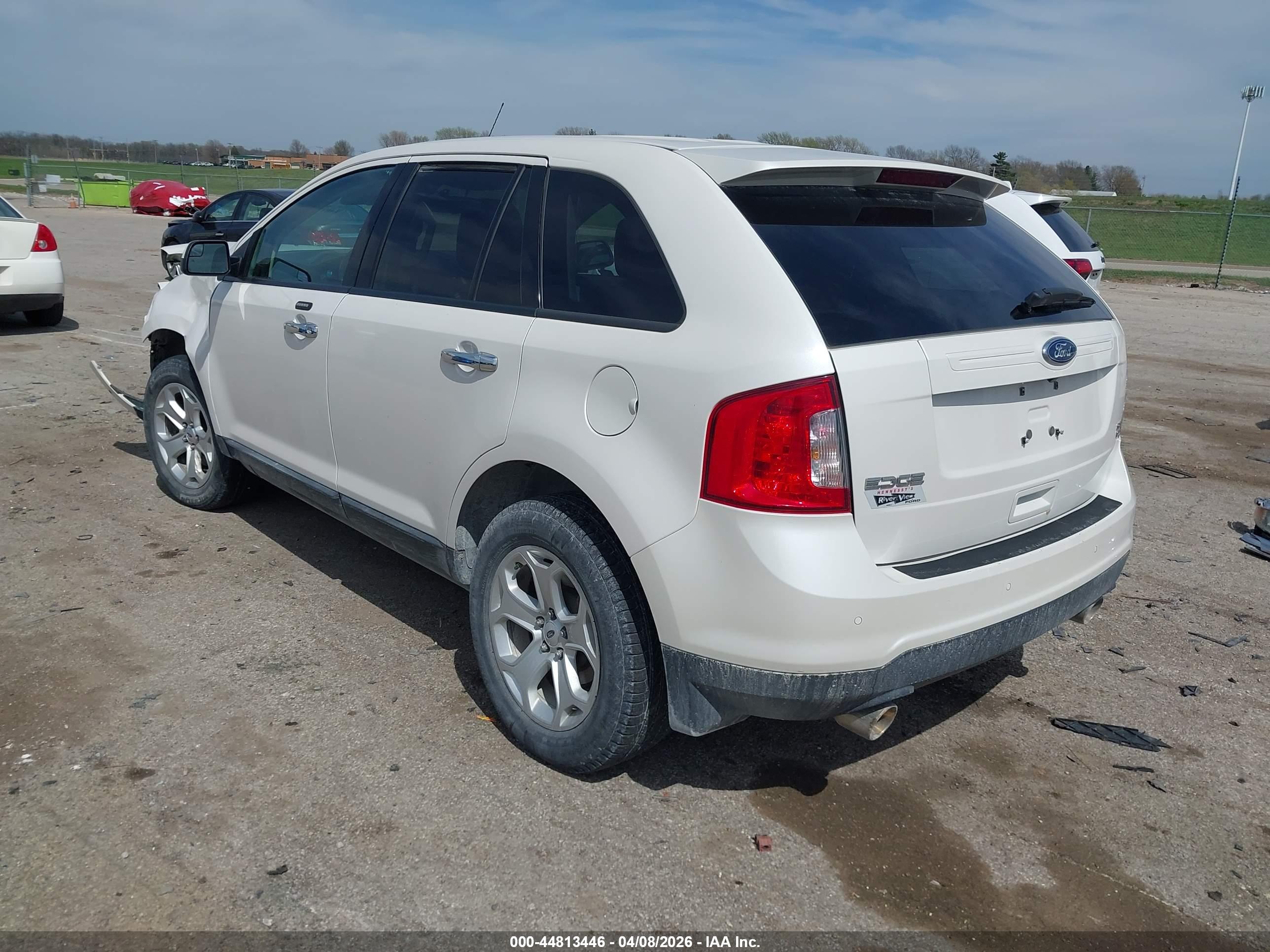 FORD EDGE image 3