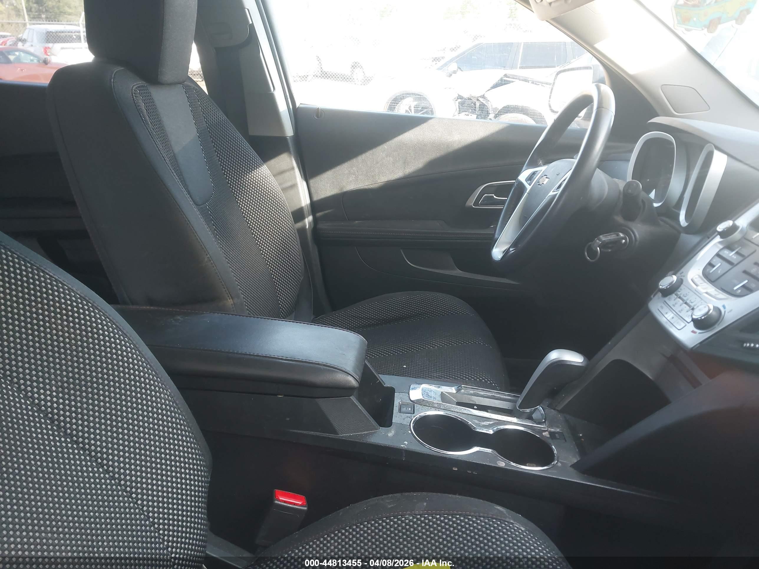 CHEVROLET EQUINOX image 5