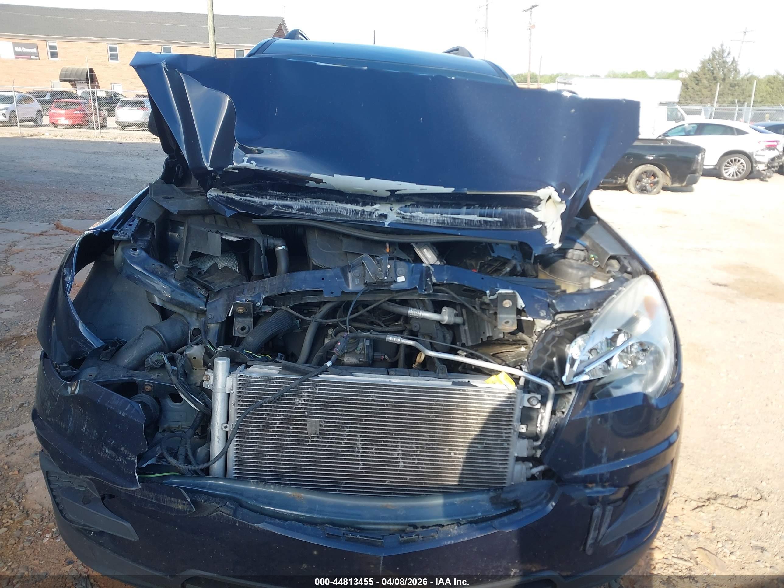 CHEVROLET EQUINOX image 6