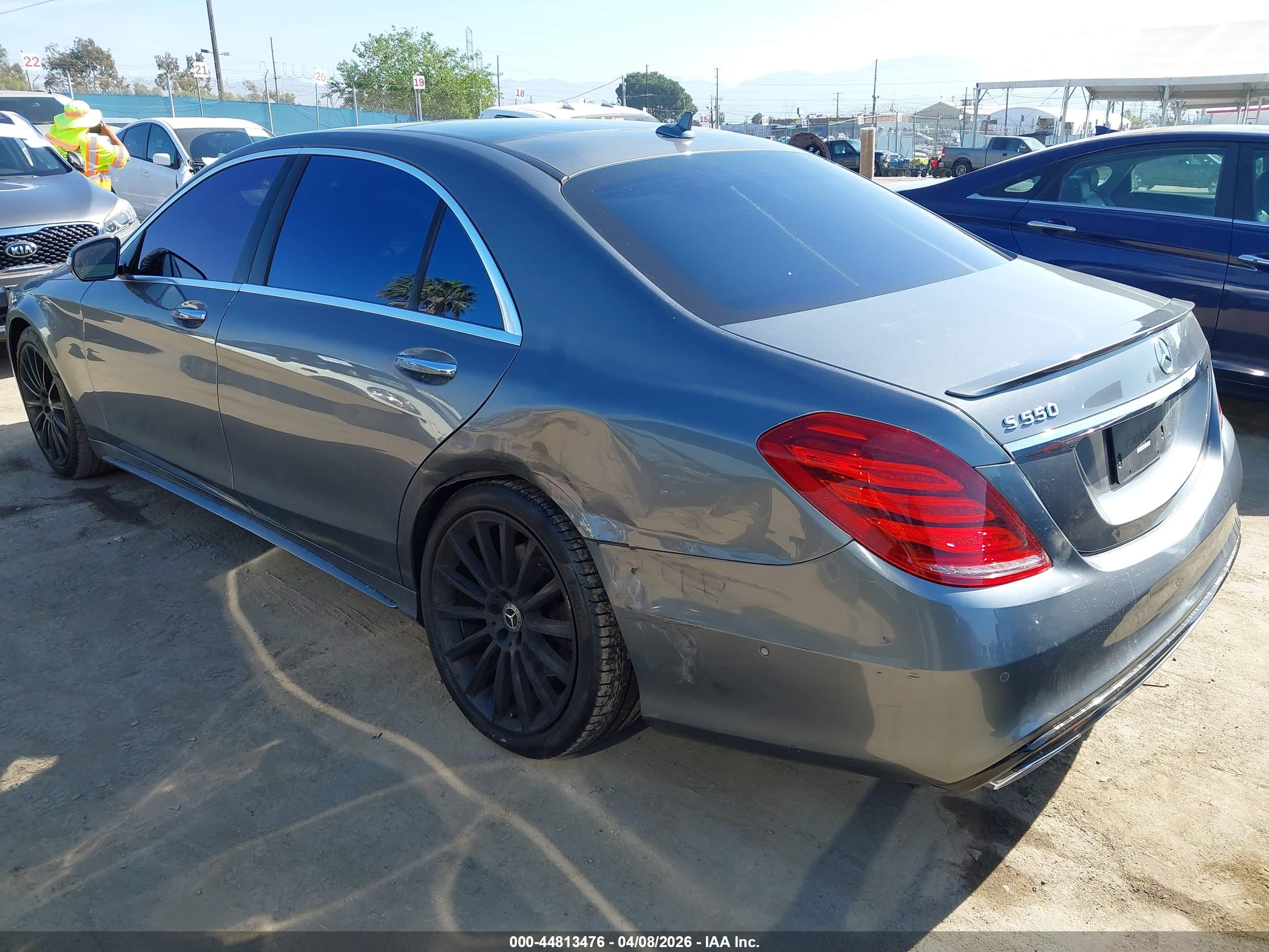 MERCEDES-BENZ S image 3