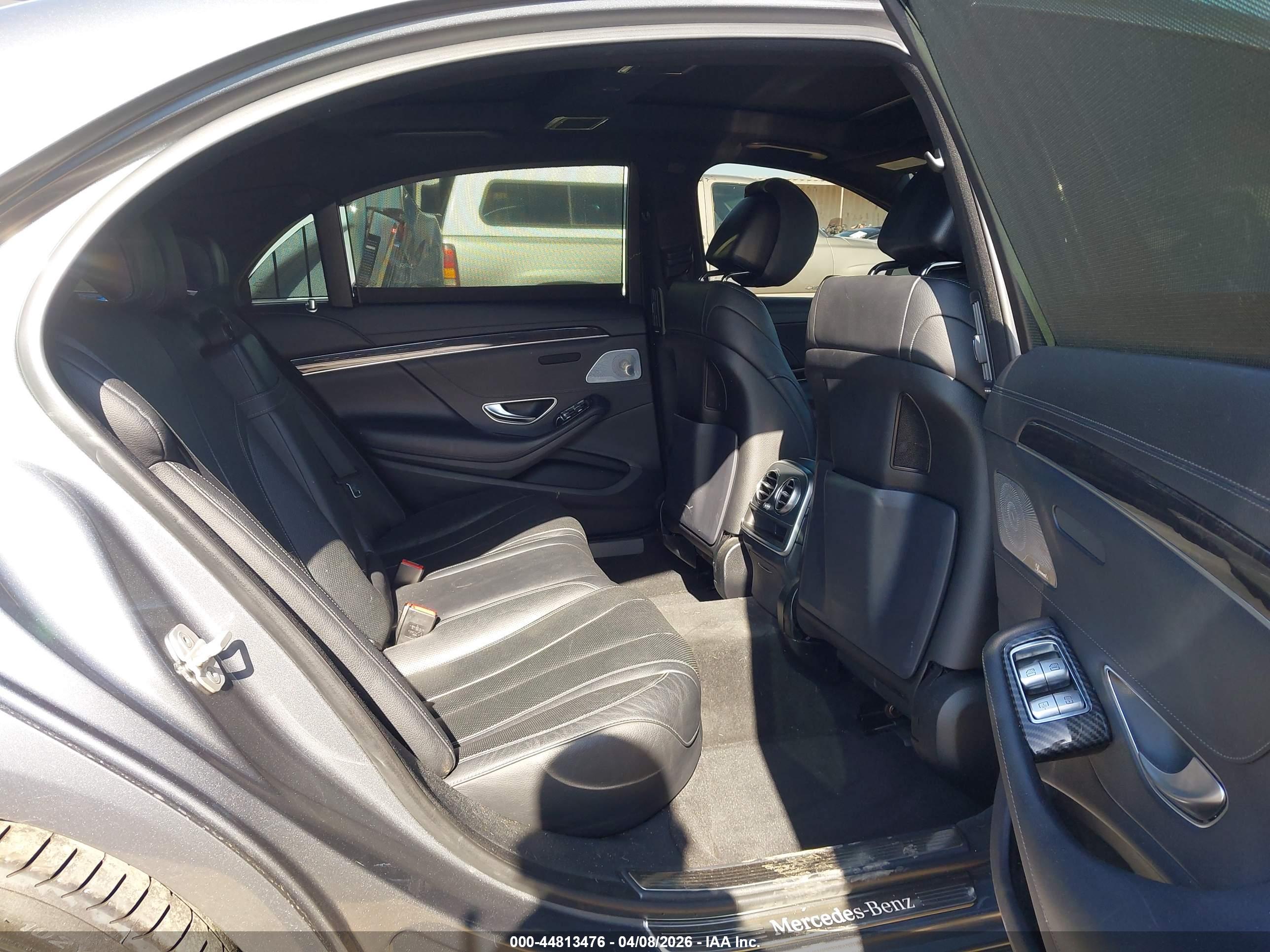 MERCEDES-BENZ S image 8