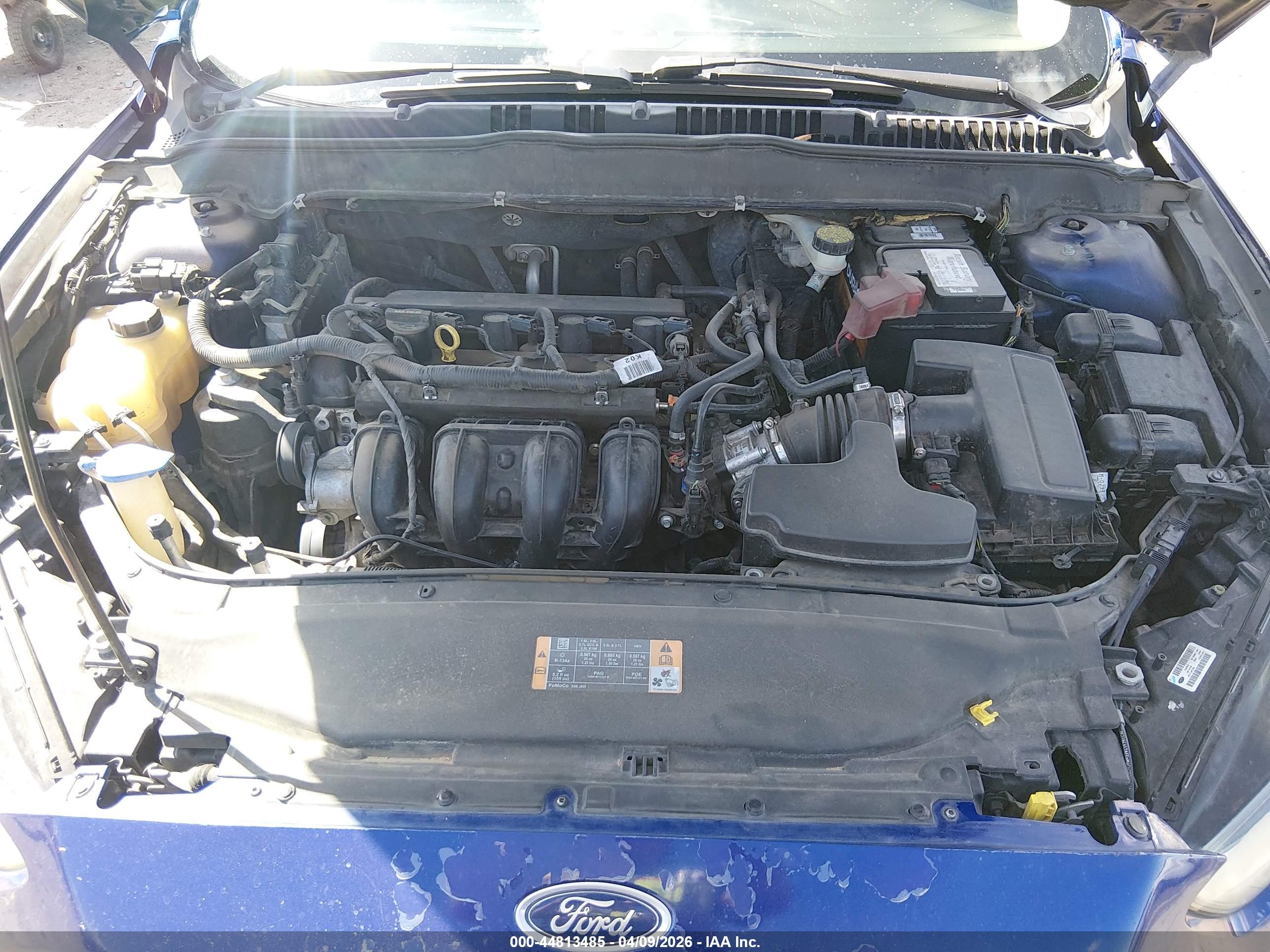 FORD FUSION image 10