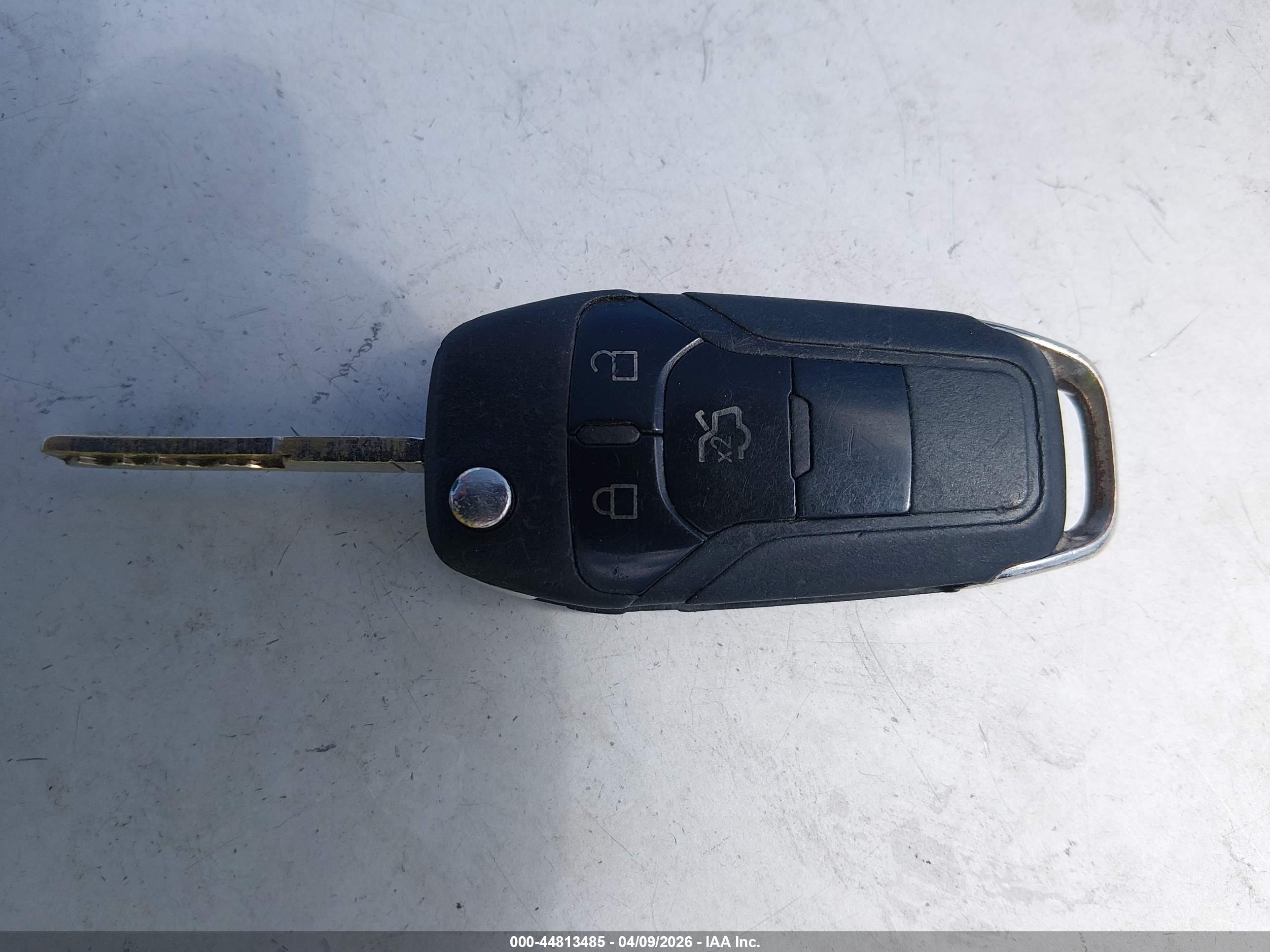 FORD FUSION image 11