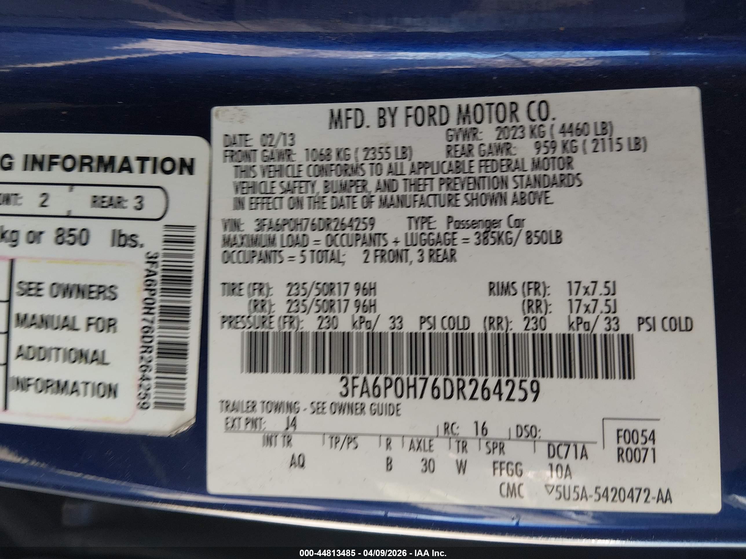 FORD FUSION image 9