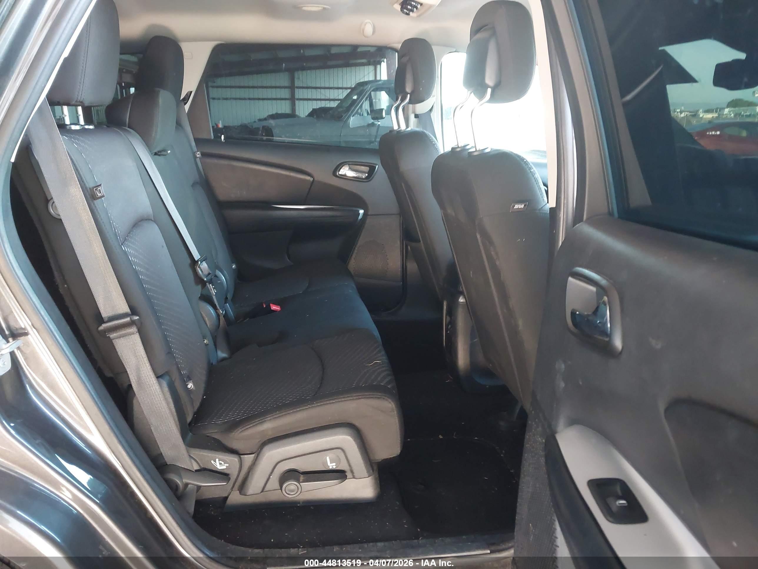DODGE JOURNEY image 8