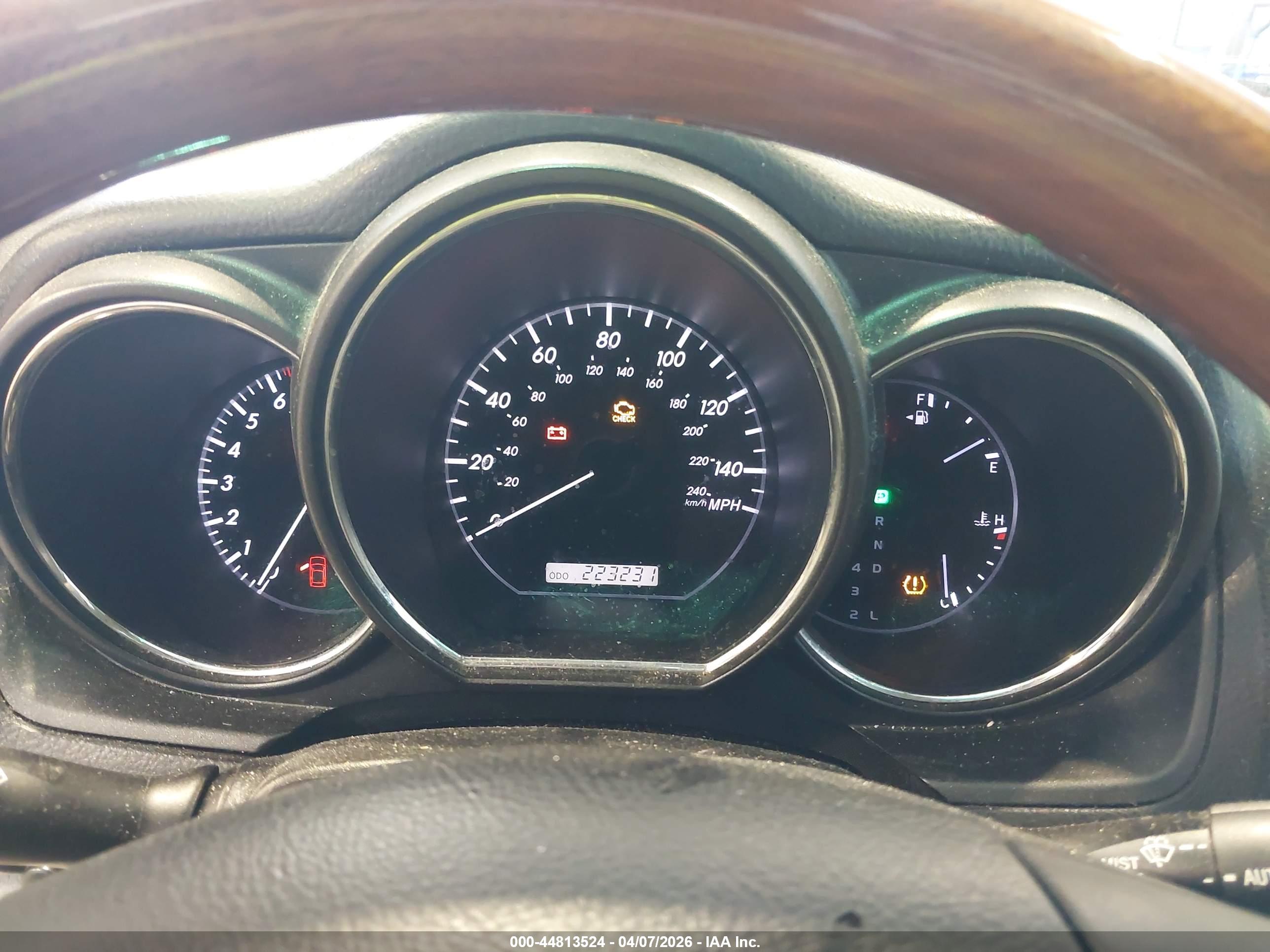 LEXUS RX image 7