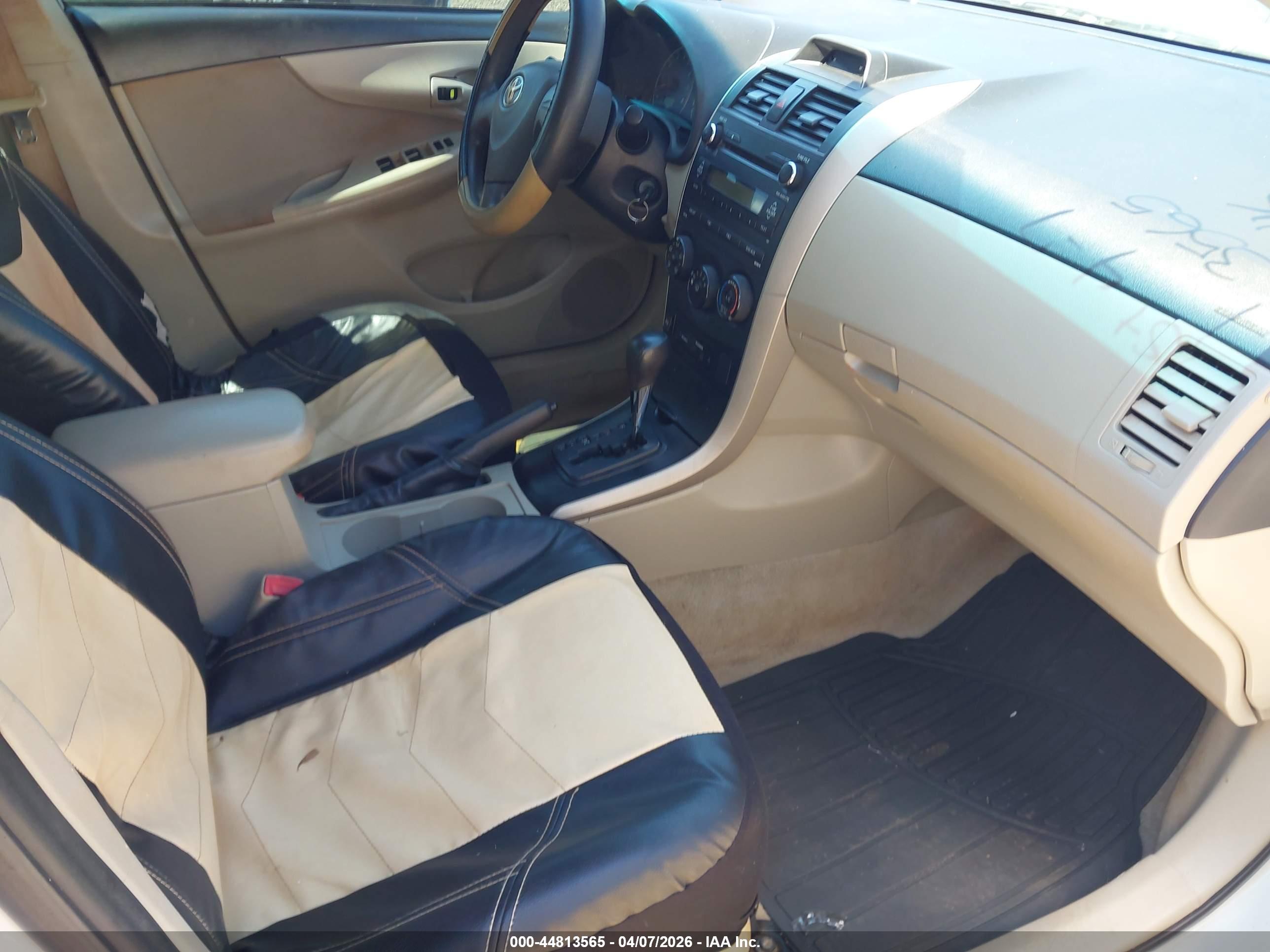 TOYOTA COROLLA image 5