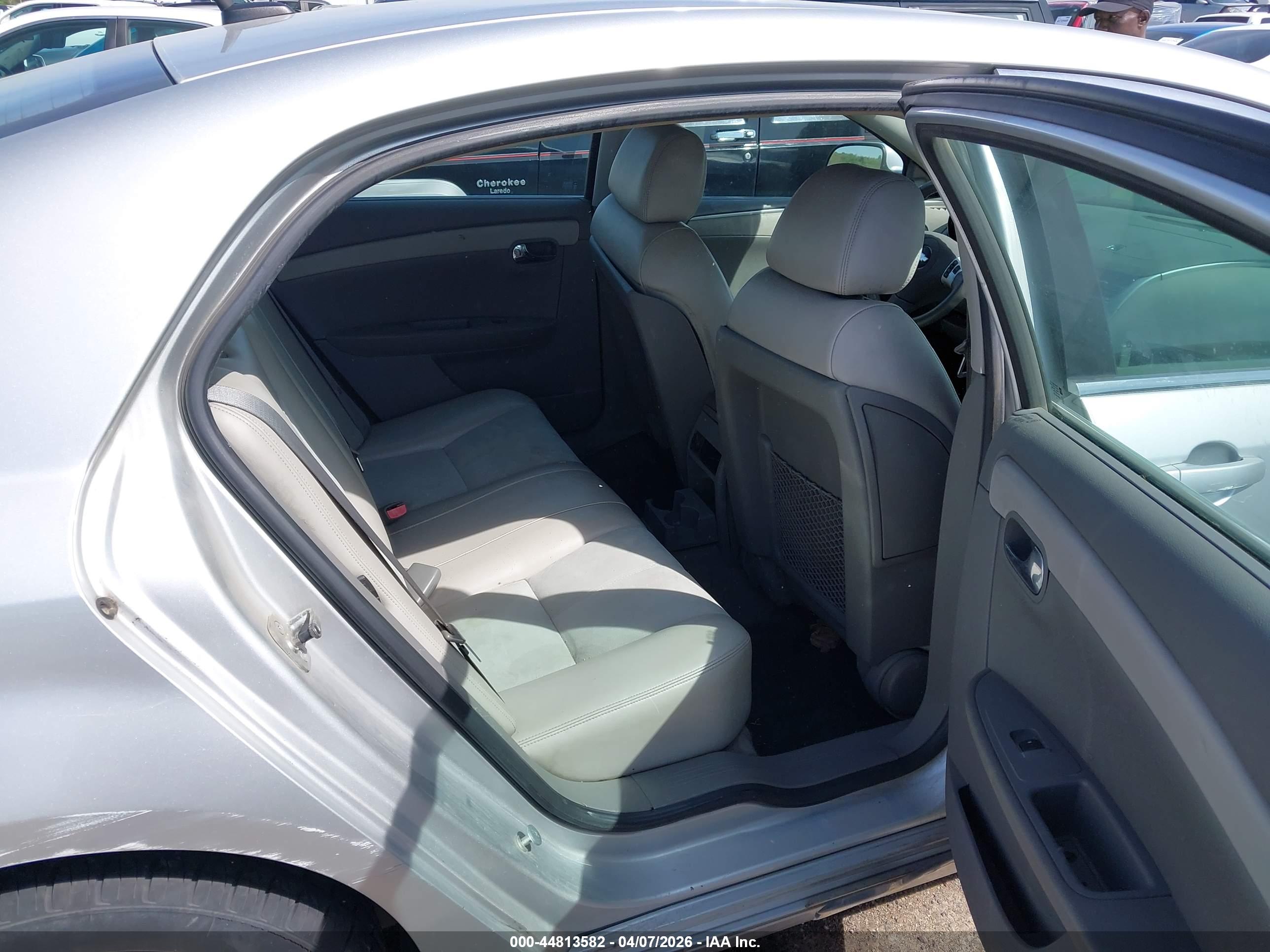 CHEVROLET MALIBU image 8