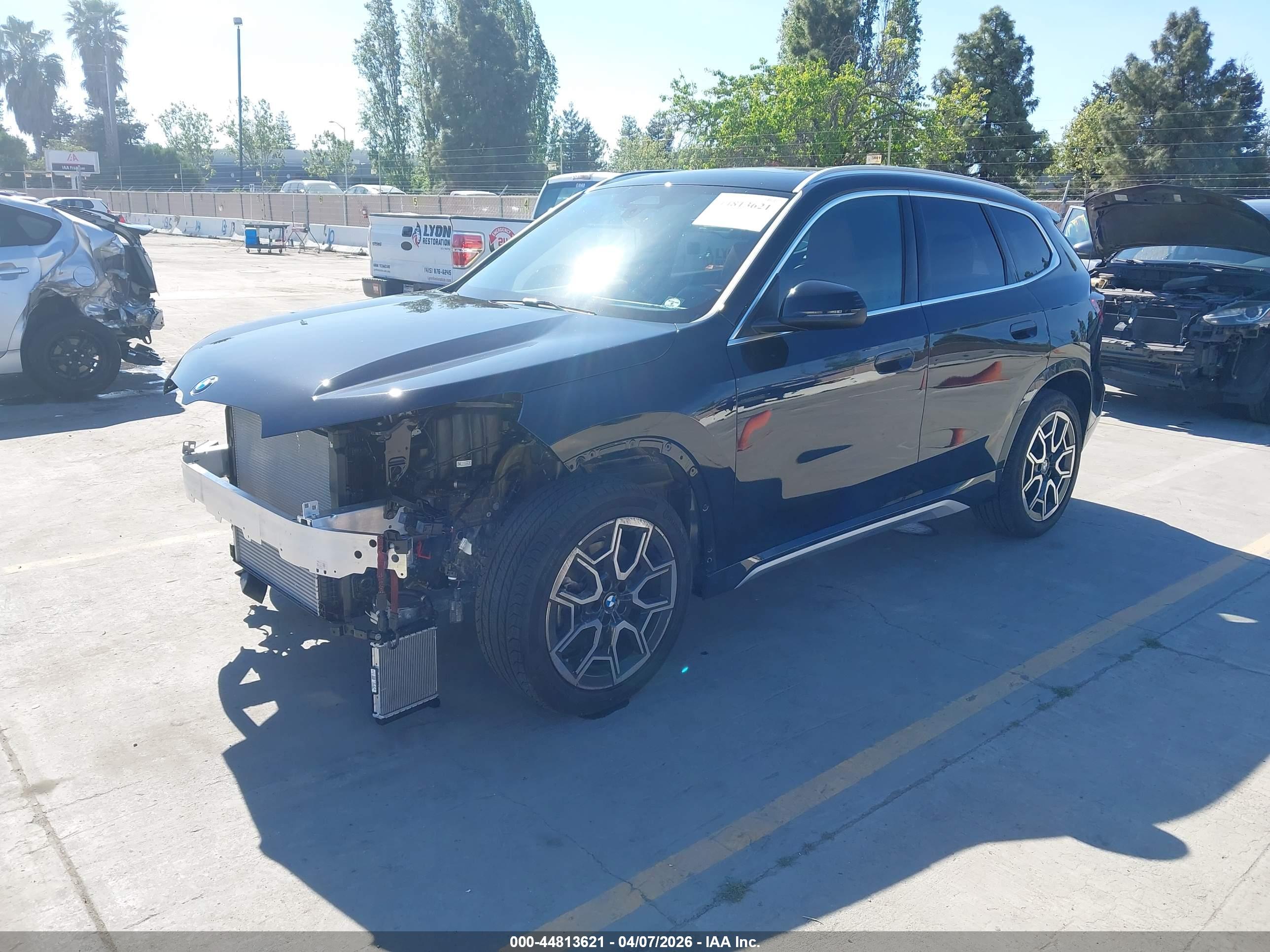 BMW X1 image 2
