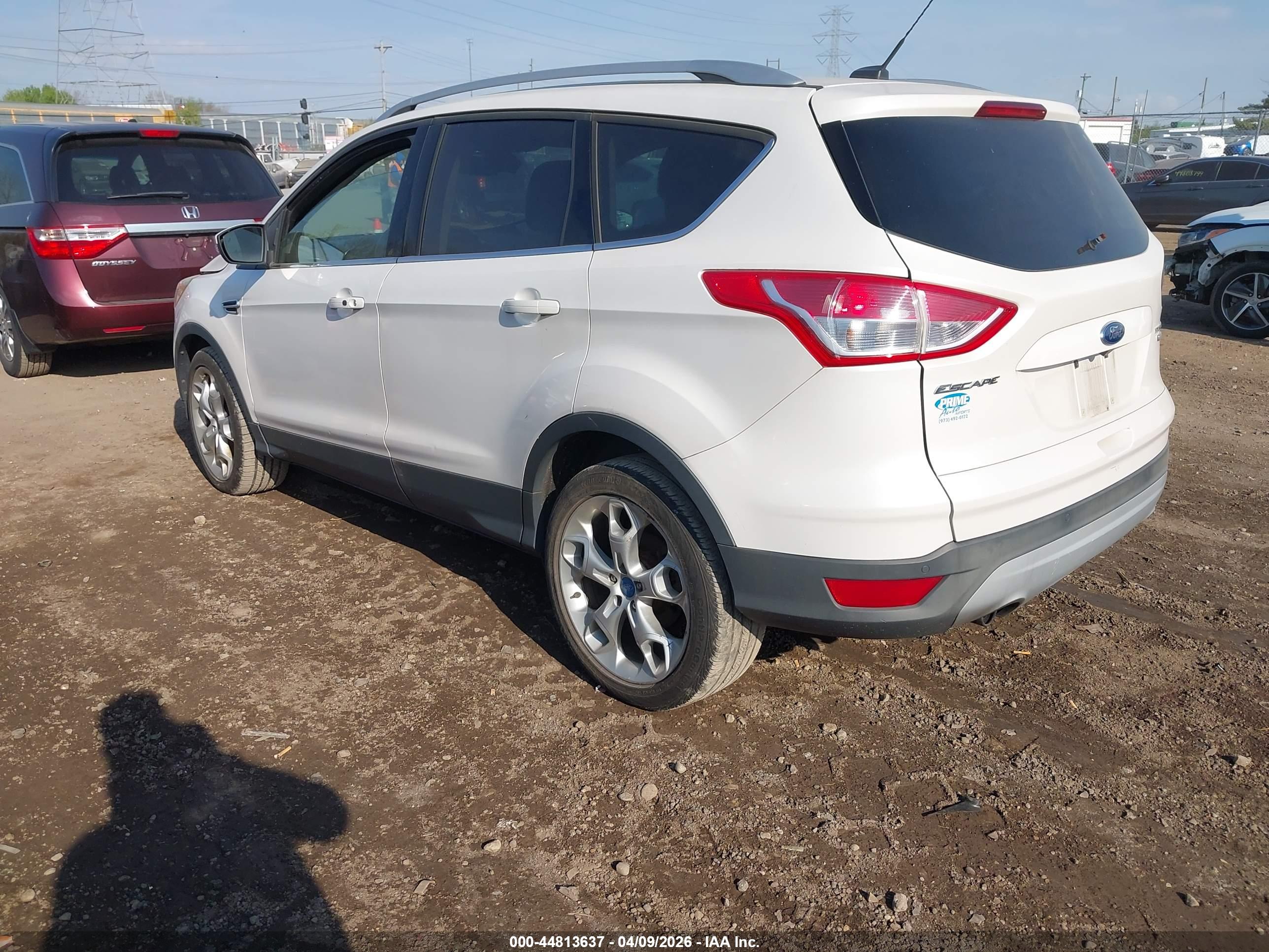 FORD ESCAPE image 3