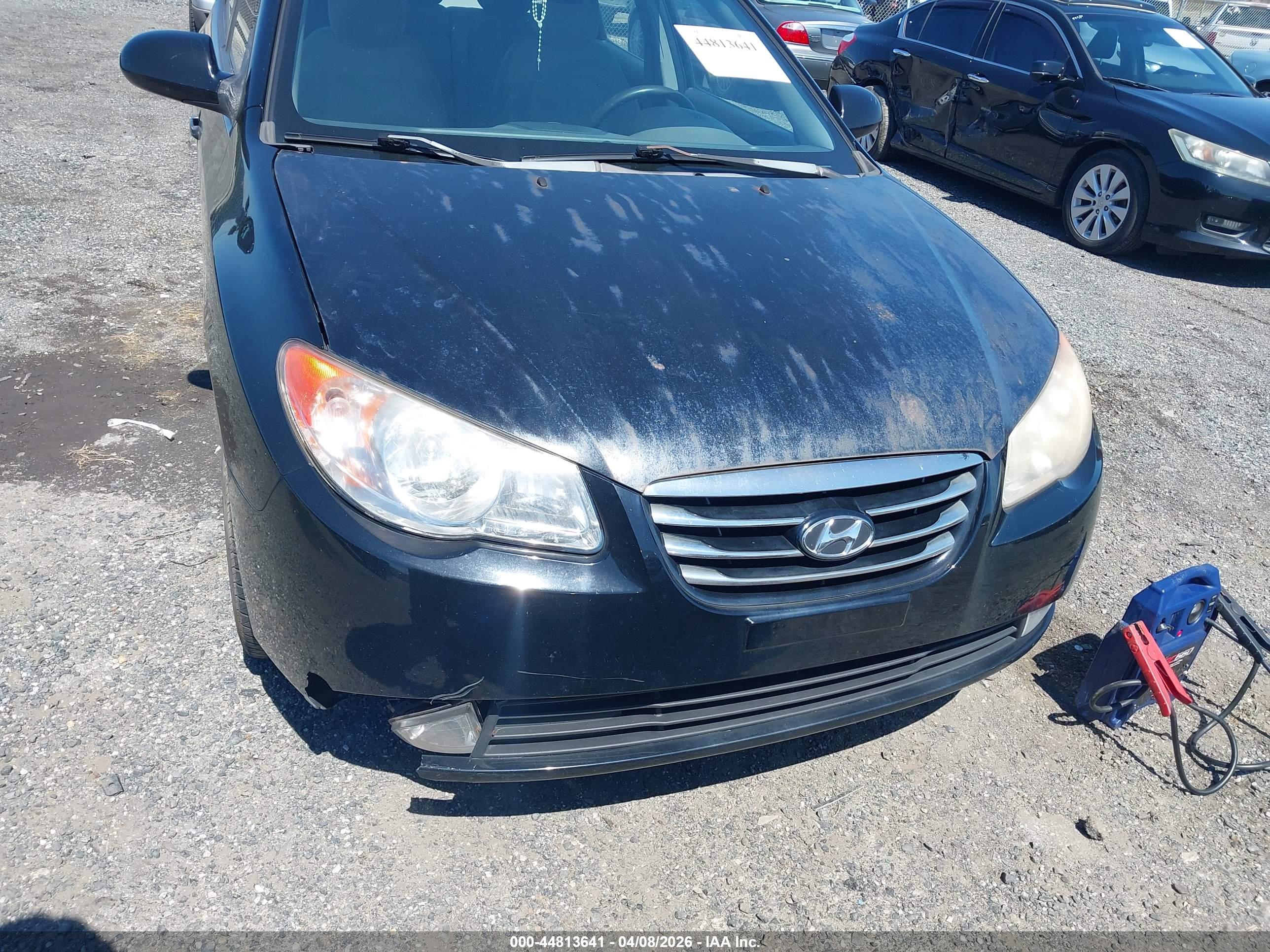 HYUNDAI ELANTRA image 6